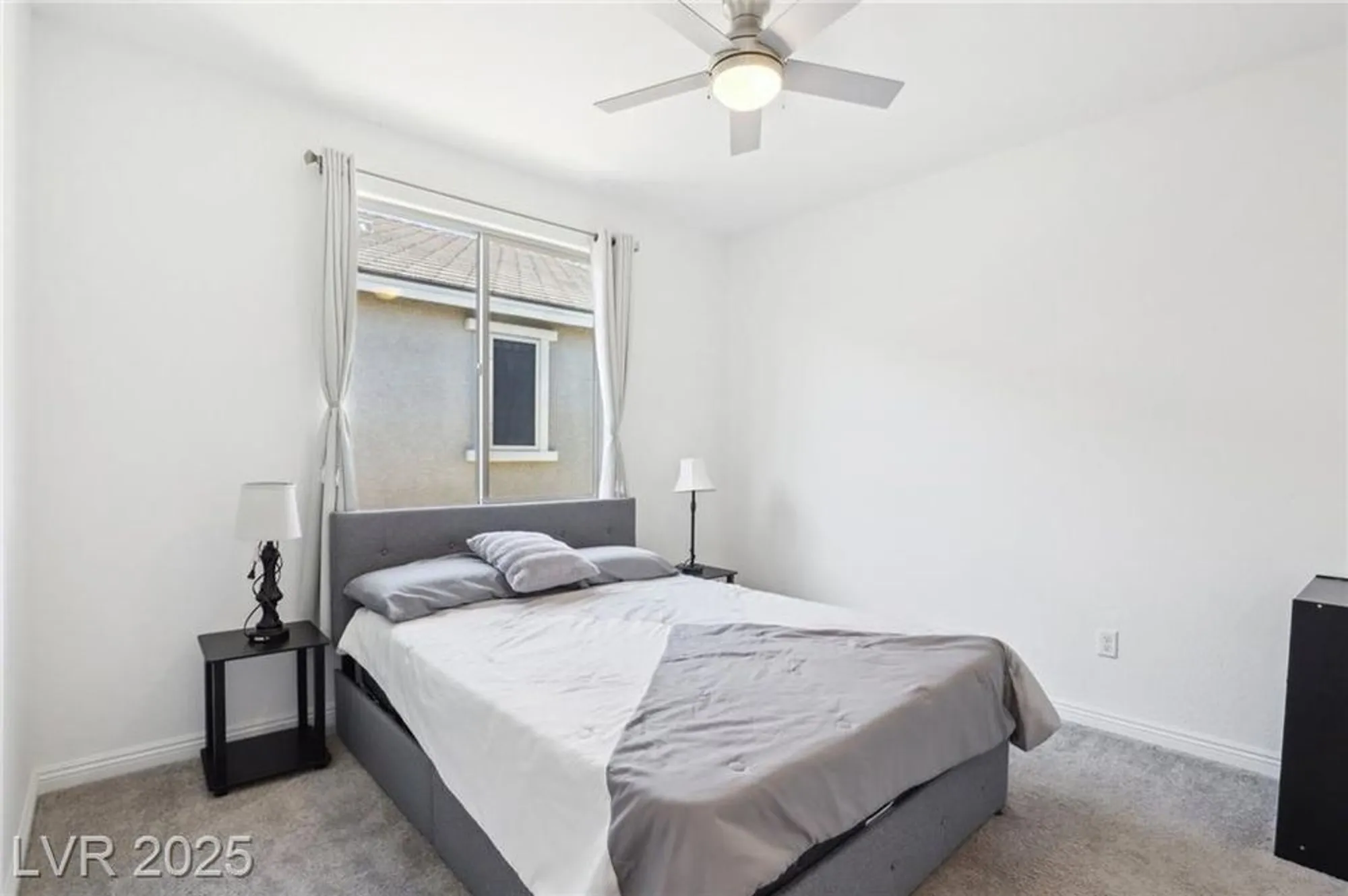 Property Slideshow image 21 of 41 | 2255 woodbluff ave, North Las Vegas, NV, 89086