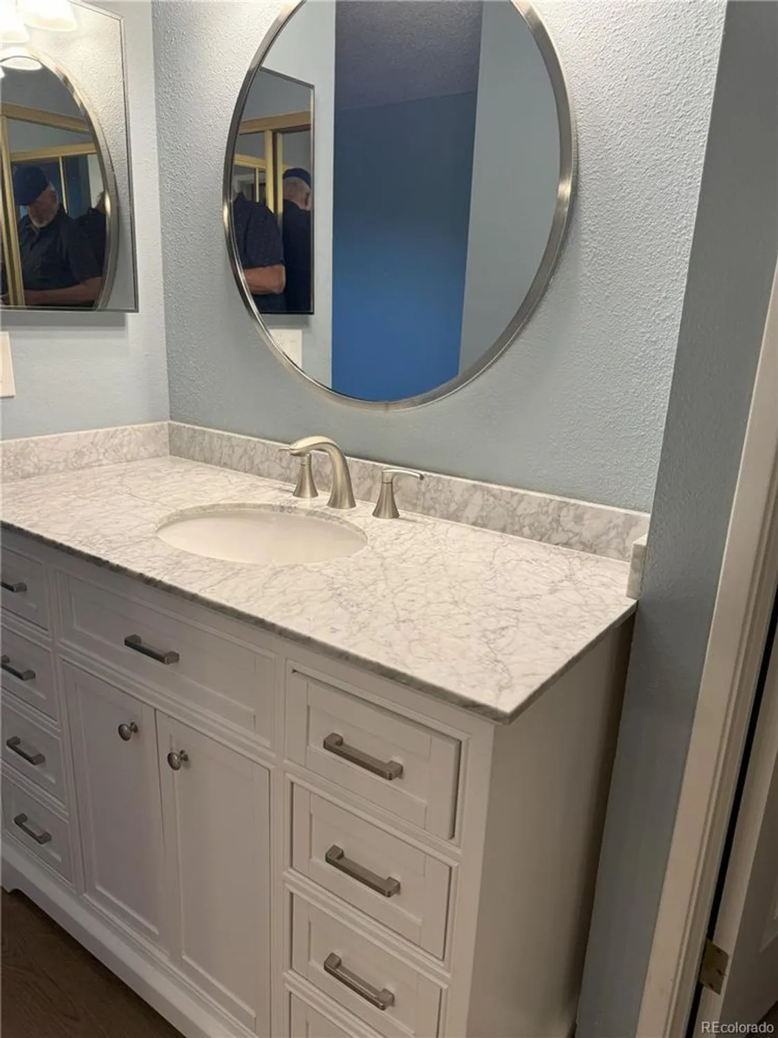 Property Slideshow image 8 of 14 | 13901 e marina dr 105, Aurora, CO, 80014