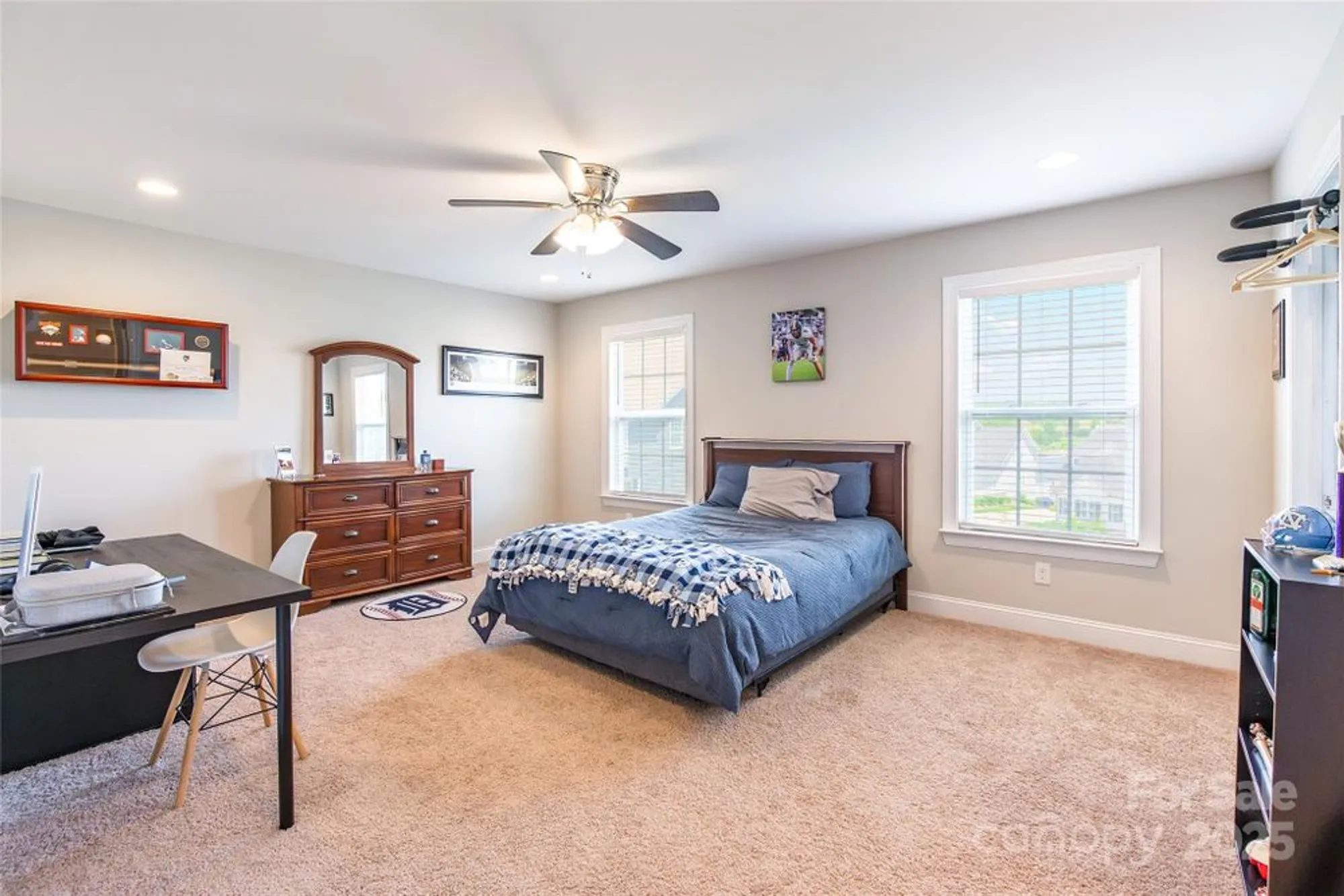 Property Slideshow image 22 of 46 | 208 canoe pole ln, Mooresville, NC, 28117
