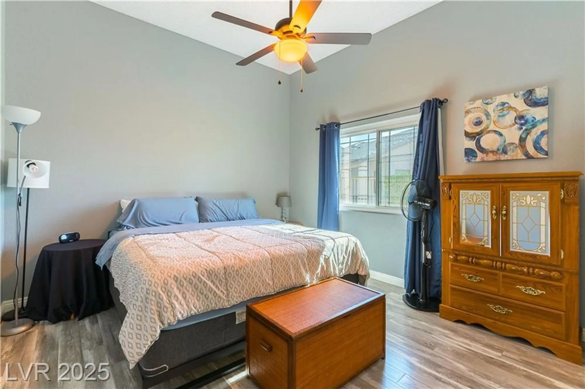 Property Slideshow image 21 of 42 | 5600 segolilly cir, Las Vegas, NV, 89130