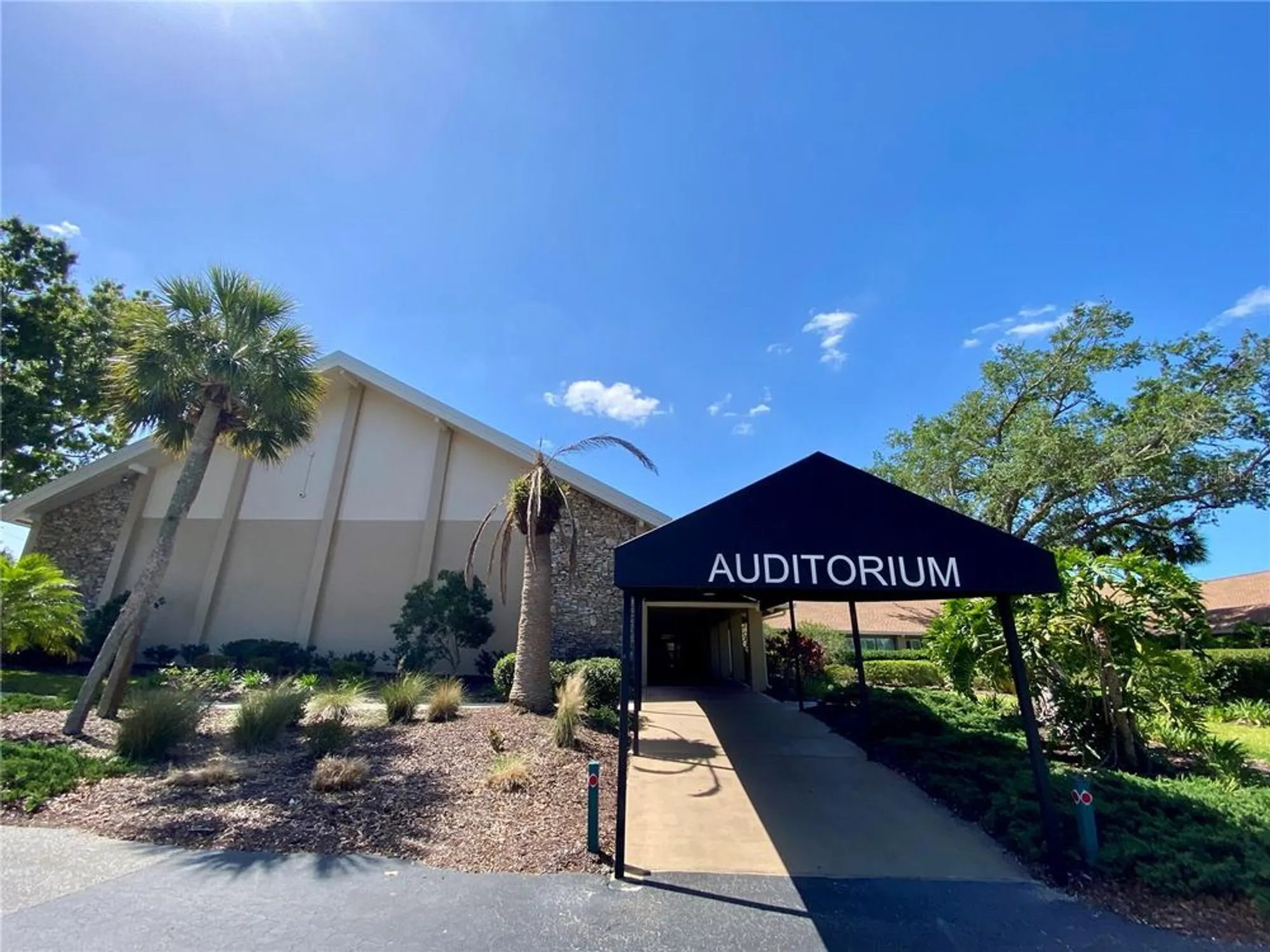 Property Slideshow image 84 of 96 | 2880 doone cir, Palm Harbor, FL, 34684