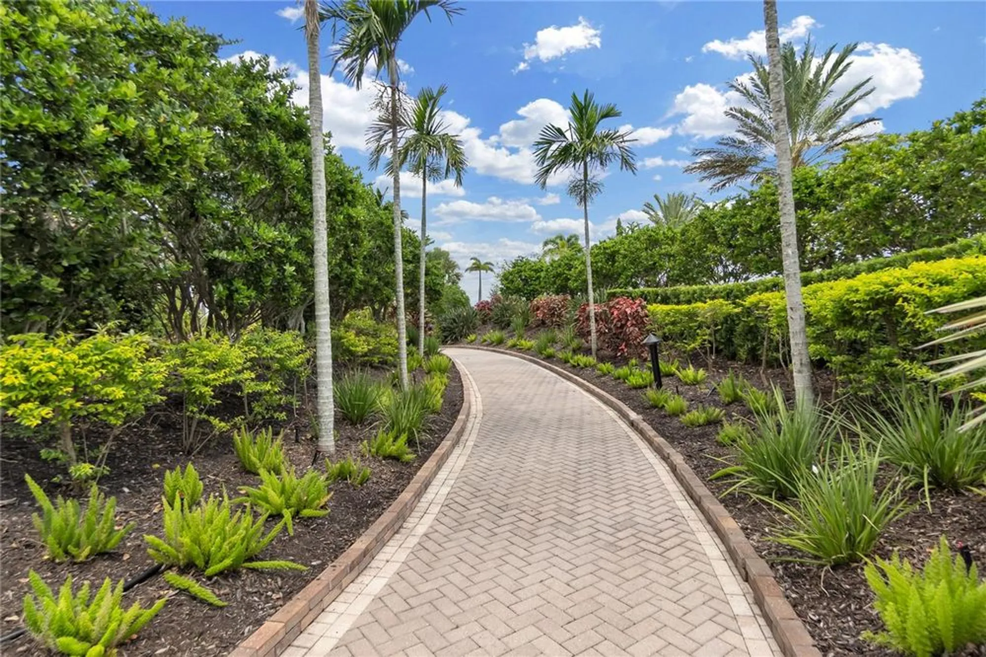 Property Slideshow image 61 of 96 | 5137 napoli run, Bradenton, FL, 34211