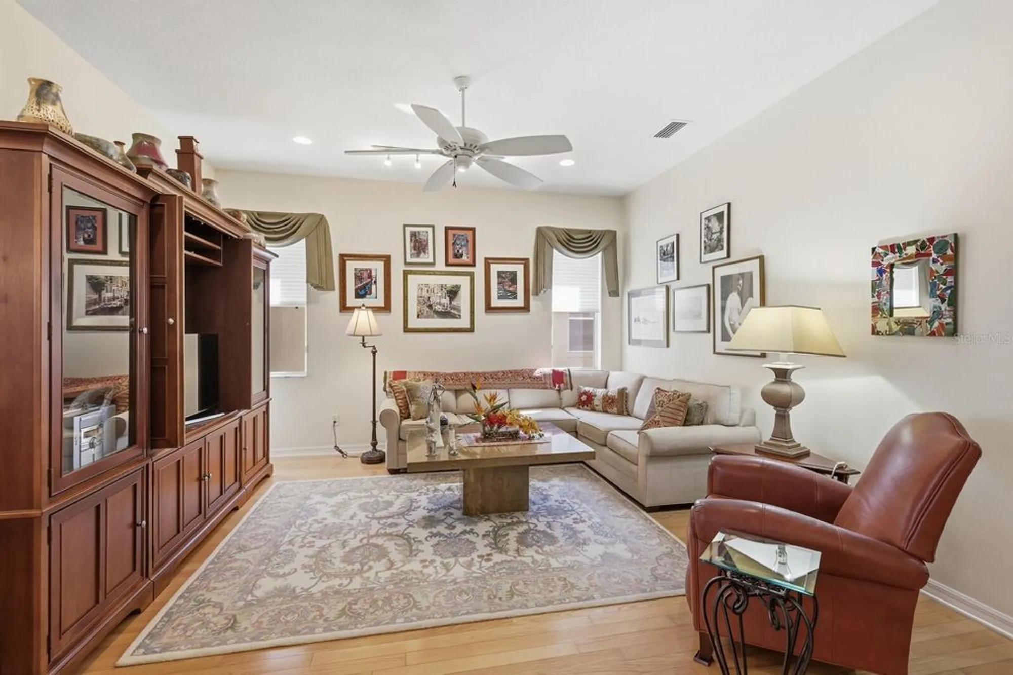 Property Slideshow image 12 of 62 | 4235 65th ter, Sarasota, FL, 34243