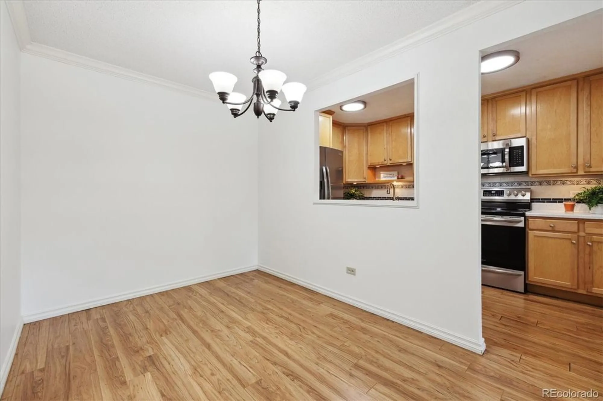 Property Slideshow image 9 of 50 | 660 s alton way 3b, Denver, CO, 80247