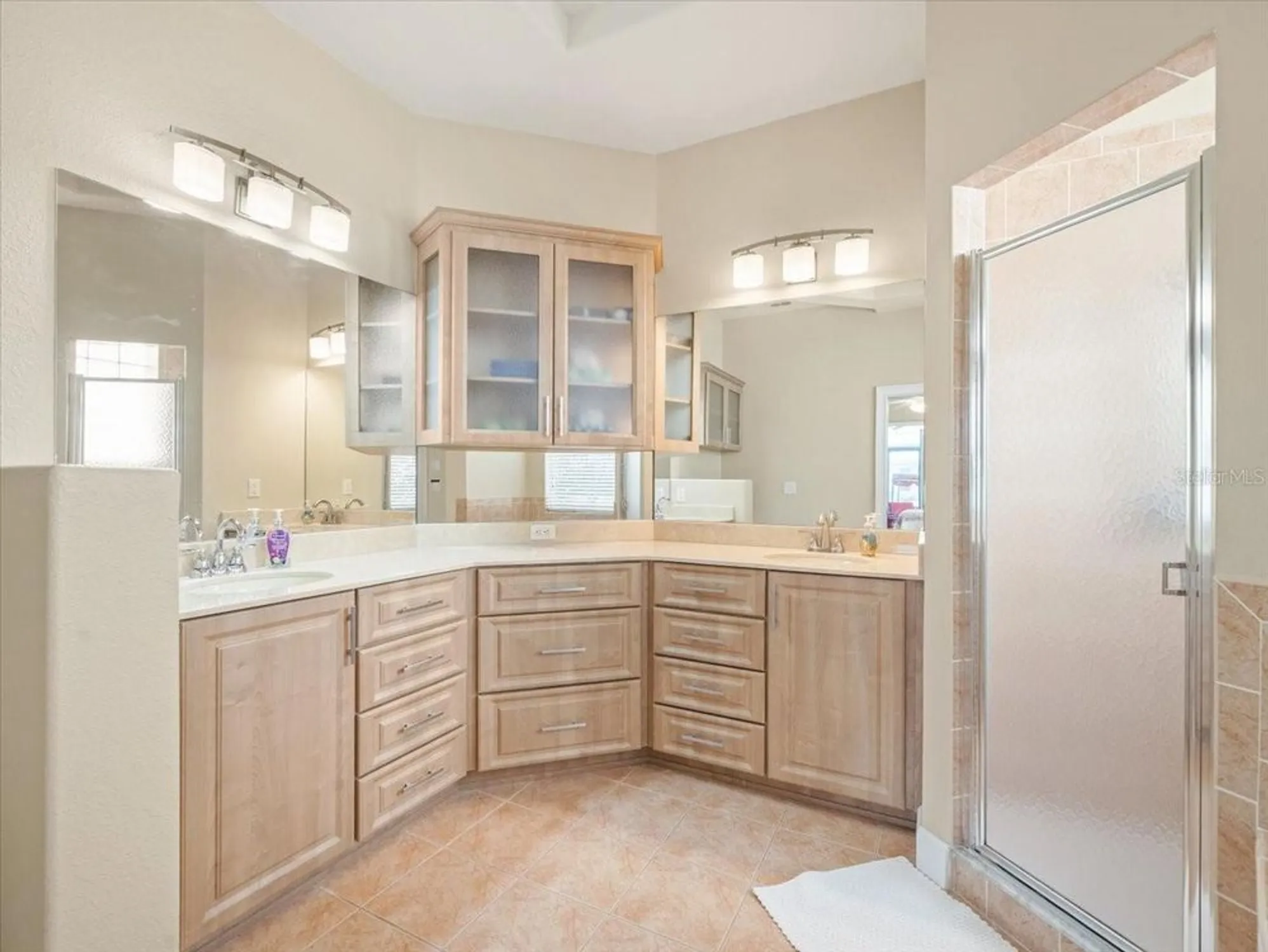 Property Slideshow image 31 of 62 | 9226 penelope dr, Weeki Wachee, FL, 34613