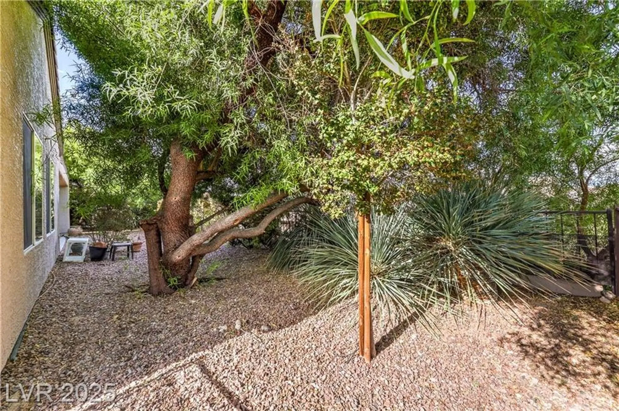 Property Slideshow image 42 of 52 | 2175 waterton rivers dr, Henderson, NV, 89044