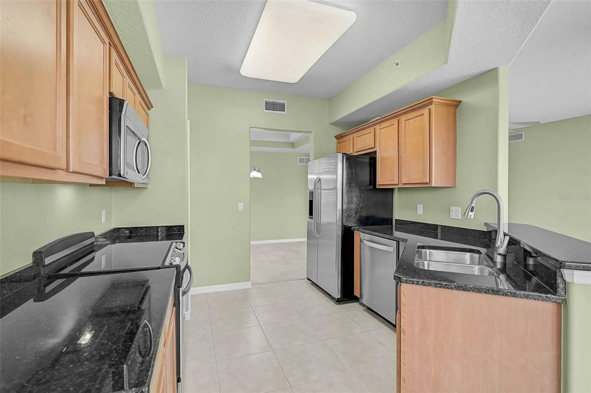 Property Slideshow image 9 of 38 | 1257 burgos dr 302, Sarasota, FL, 34238