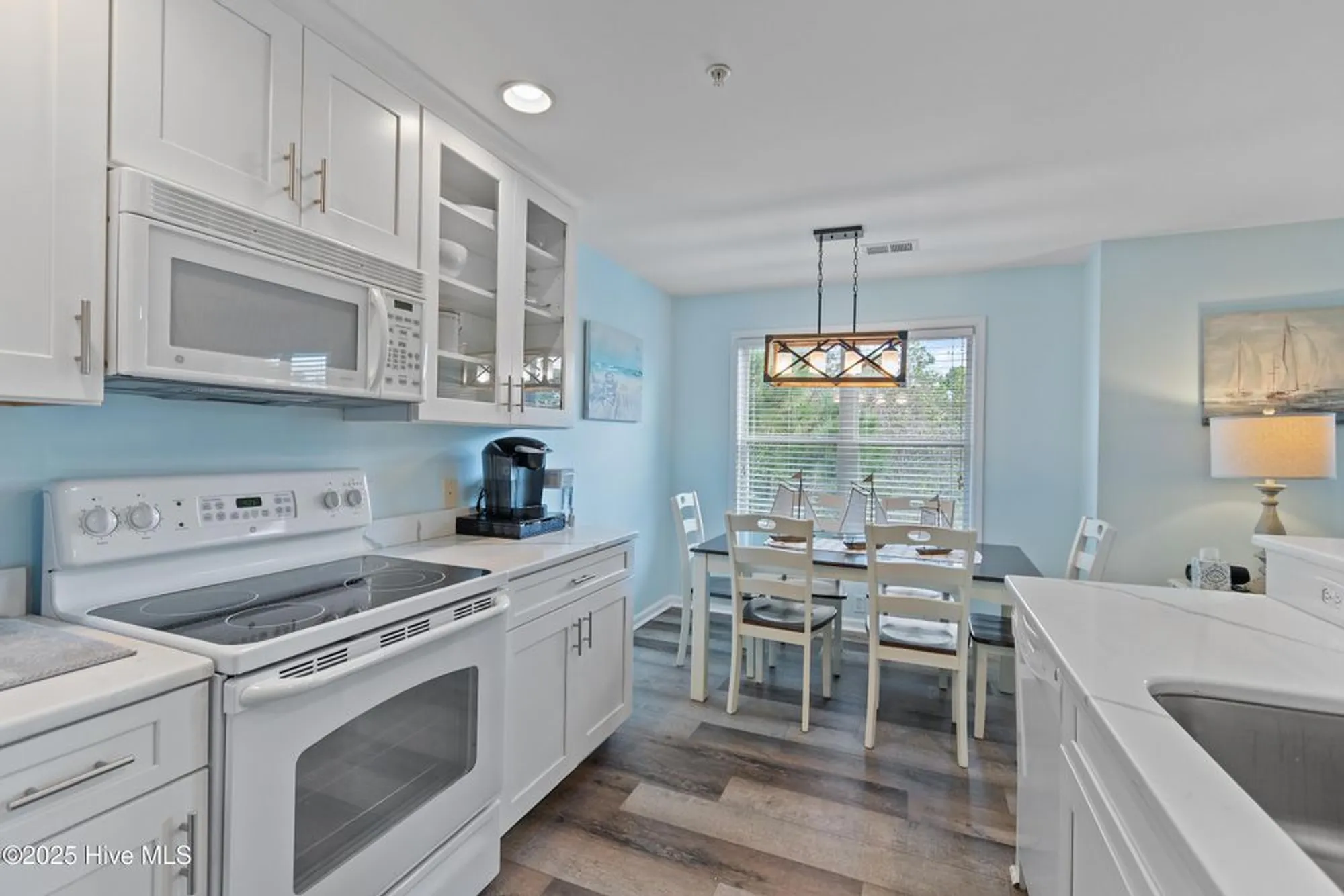 Property Slideshow image 8 of 31 | 3350 club villa dr 2105, Southport, NC, 28461