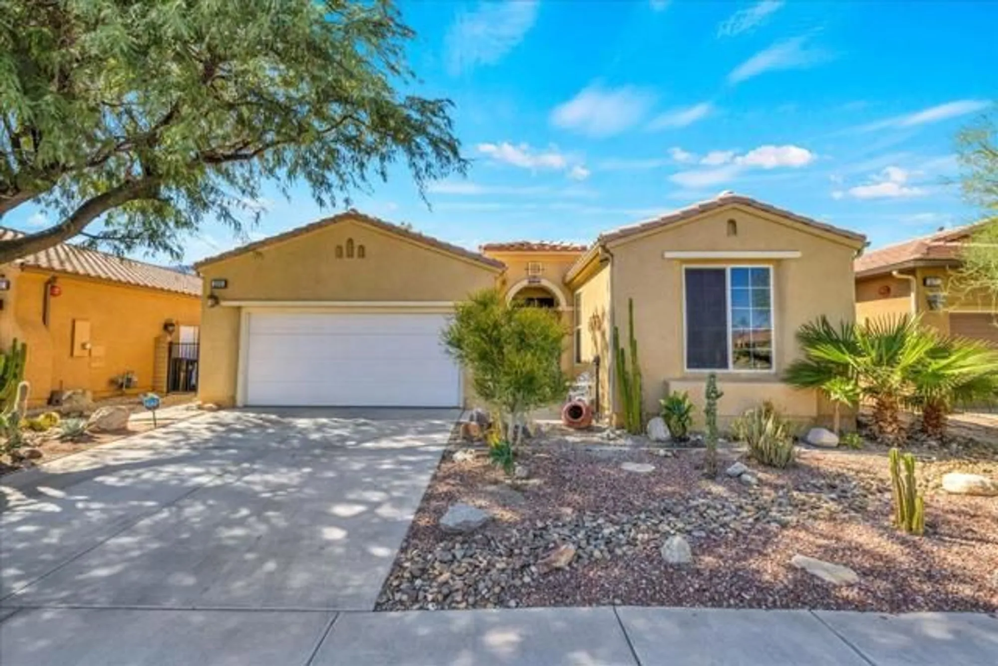 Property Slideshow image 3 of 56 | 2579 savanna way, Palm Springs, CA, 92262