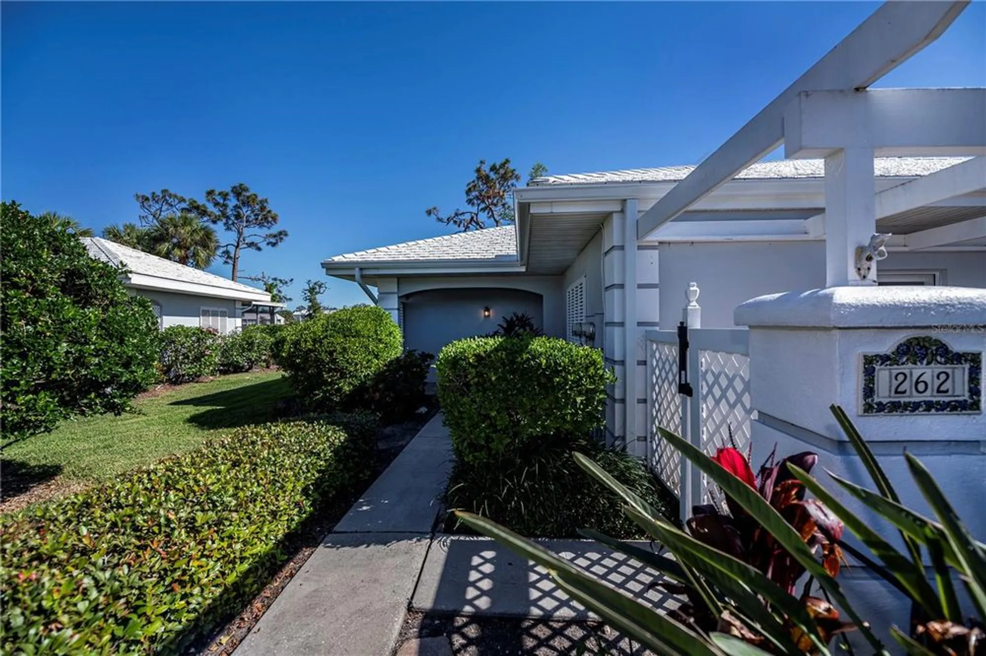 Property Slideshow image 3 of 59 | 262 cerromar way 53, Venice, FL, 34293