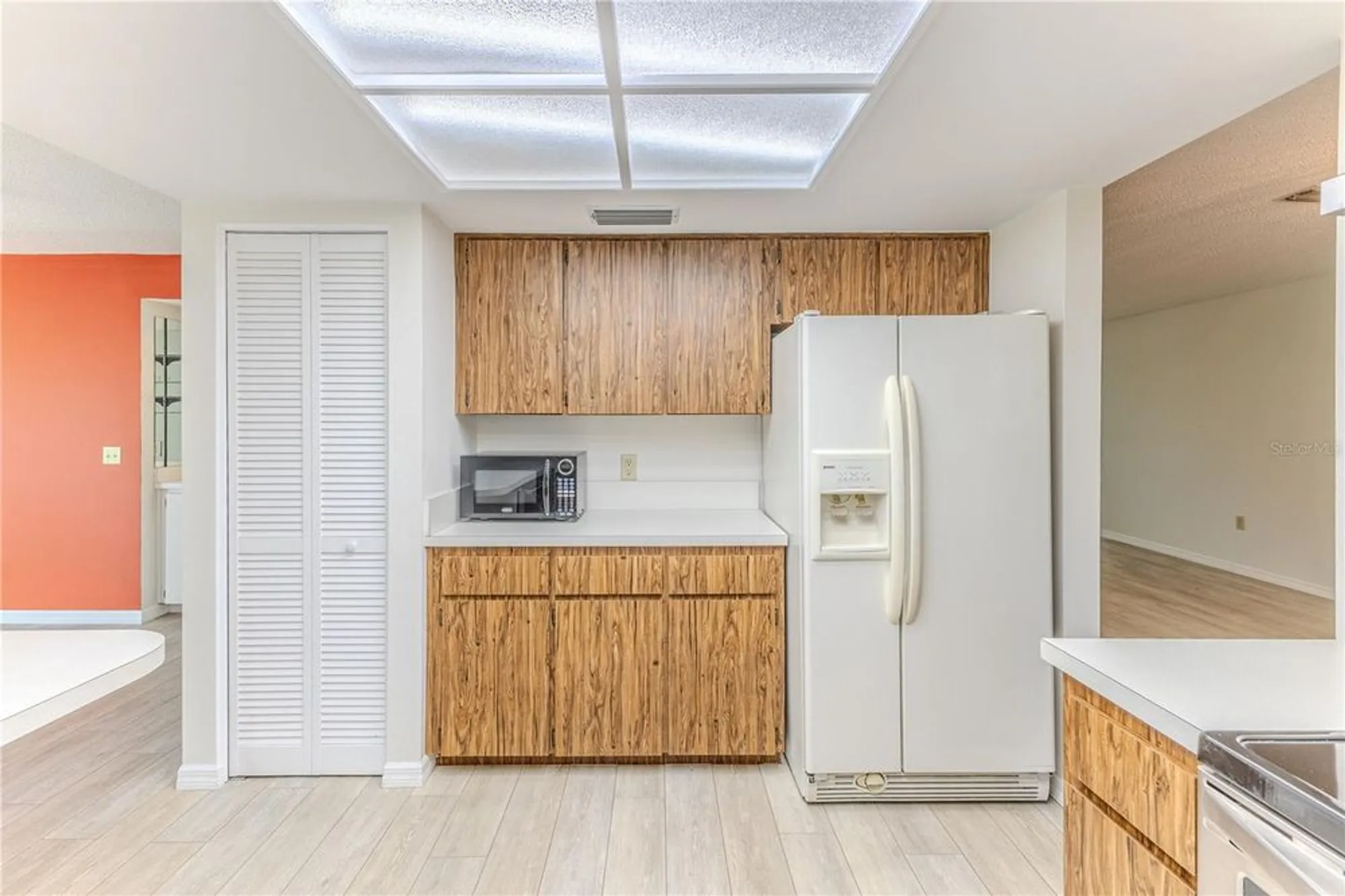 Property Slideshow image 20 of 71 | 2692 royal ridge dr, Spring Hill, FL, 34606