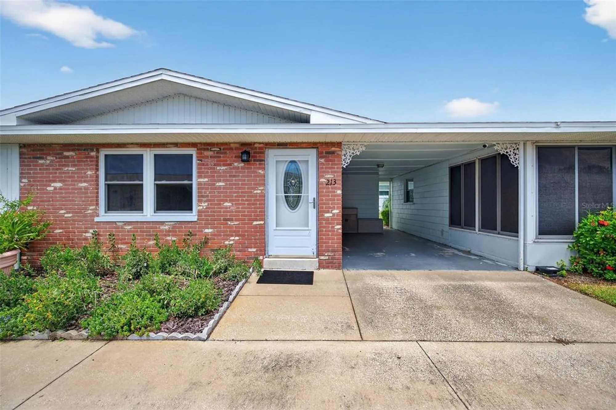 Property Slideshow image 1 of 44 | 12400 park blvd apt 213, Seminole, FL, 33772