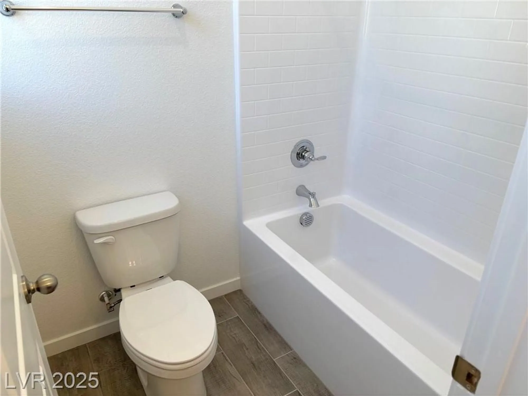 Property Slideshow image 6 of 27 | 5696 e badlands ln, Pahrump, NV, 89061