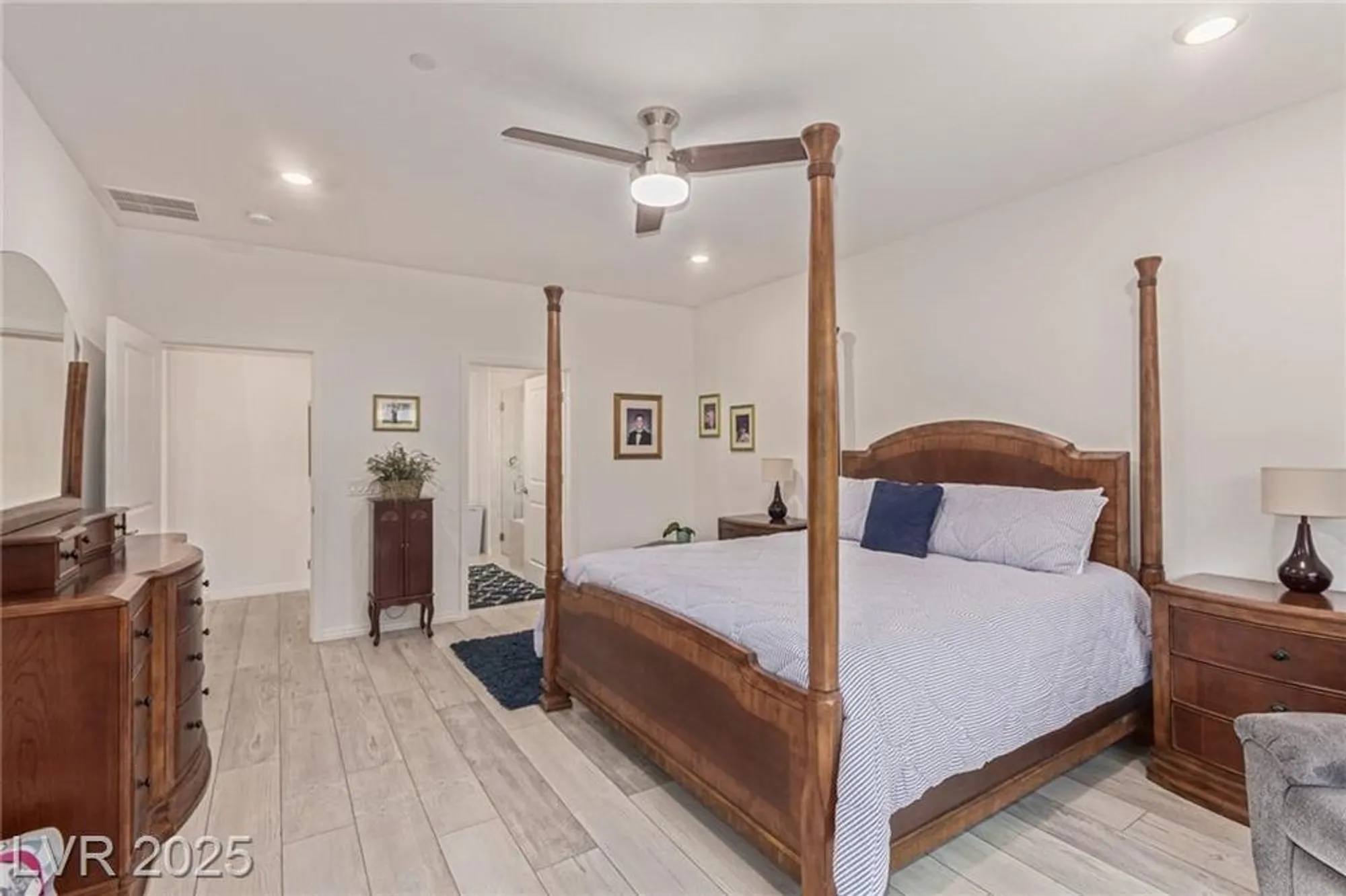 Property Slideshow image 17 of 58 | 29 mirage view dr, Henderson, NV, 89011