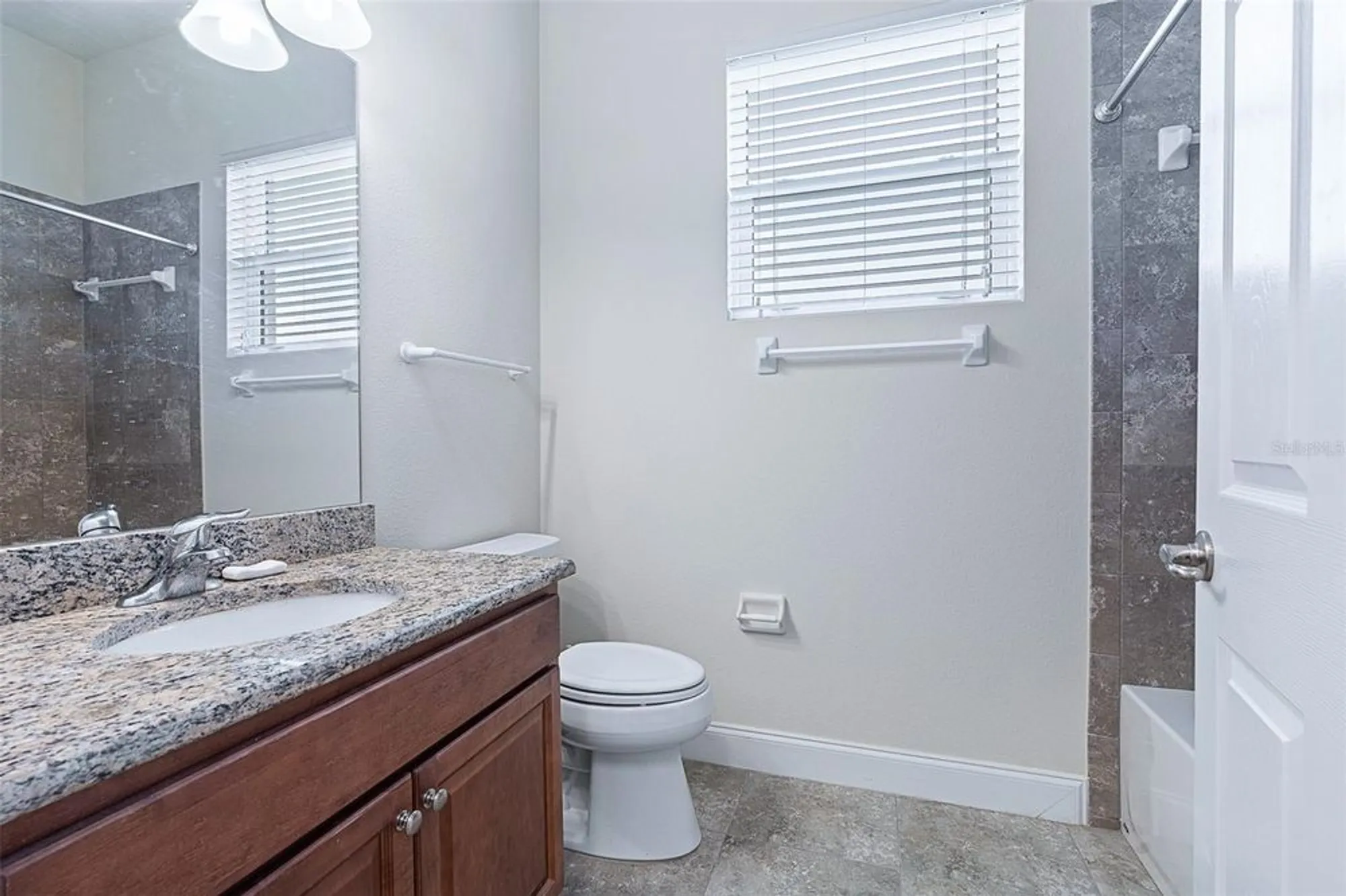 Property Slideshow image 31 of 55 | 1510 kinnard dr, Ormond Beach, FL, 32174