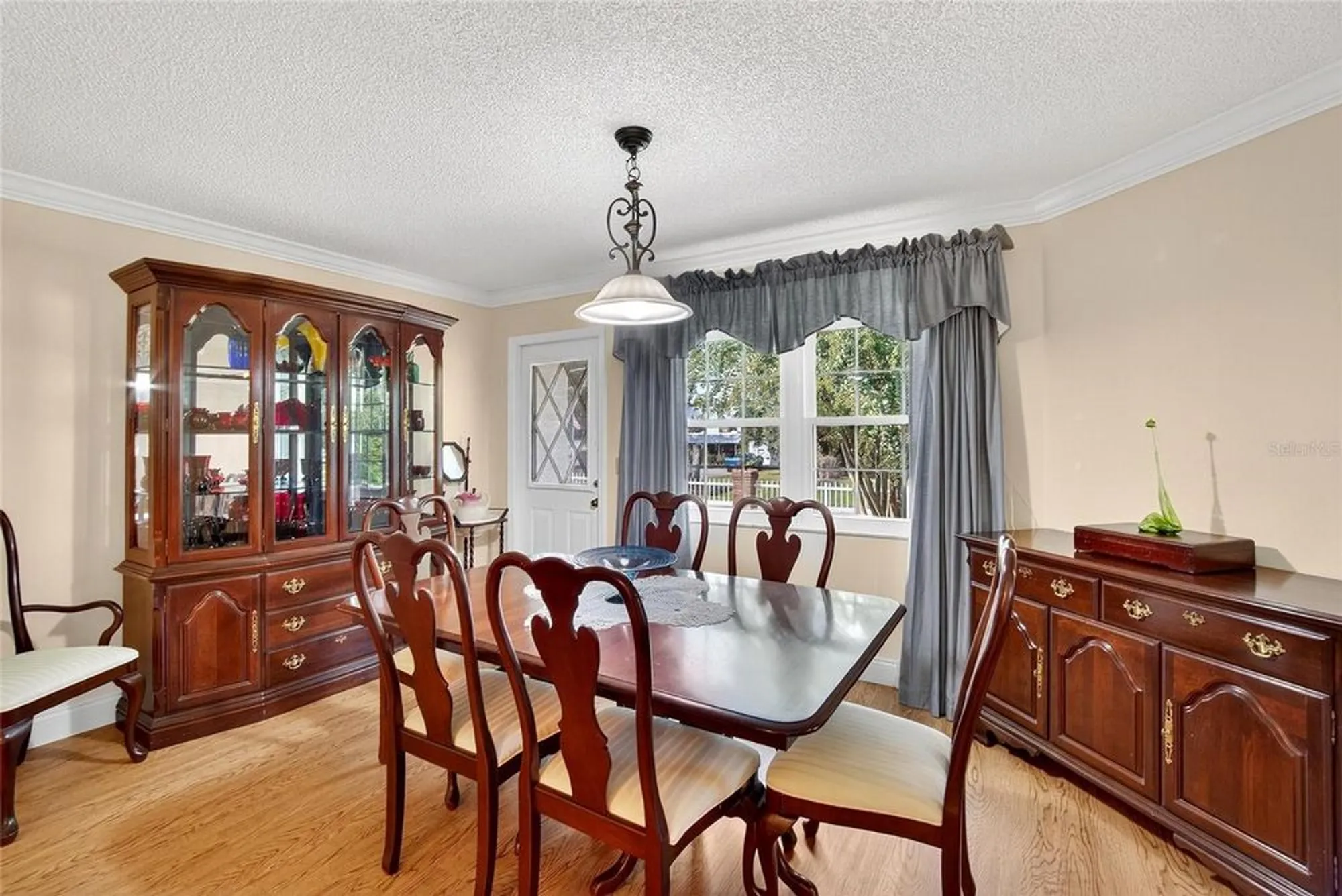 Property Slideshow image 16 of 71 | 6320 silver lakes dr, Lakeland, FL, 33810