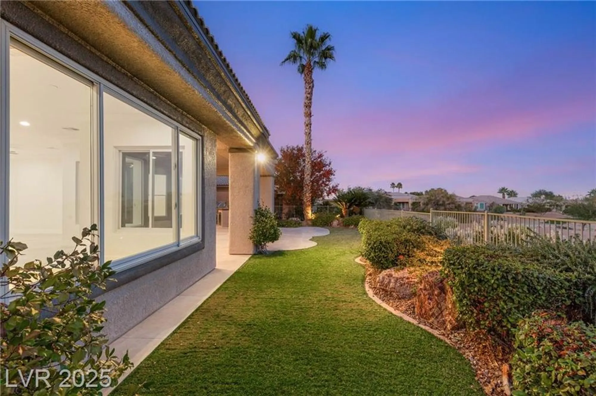 Property Slideshow image 64 of 66 | 4754 riva de romanza st, Las Vegas, NV, 89135