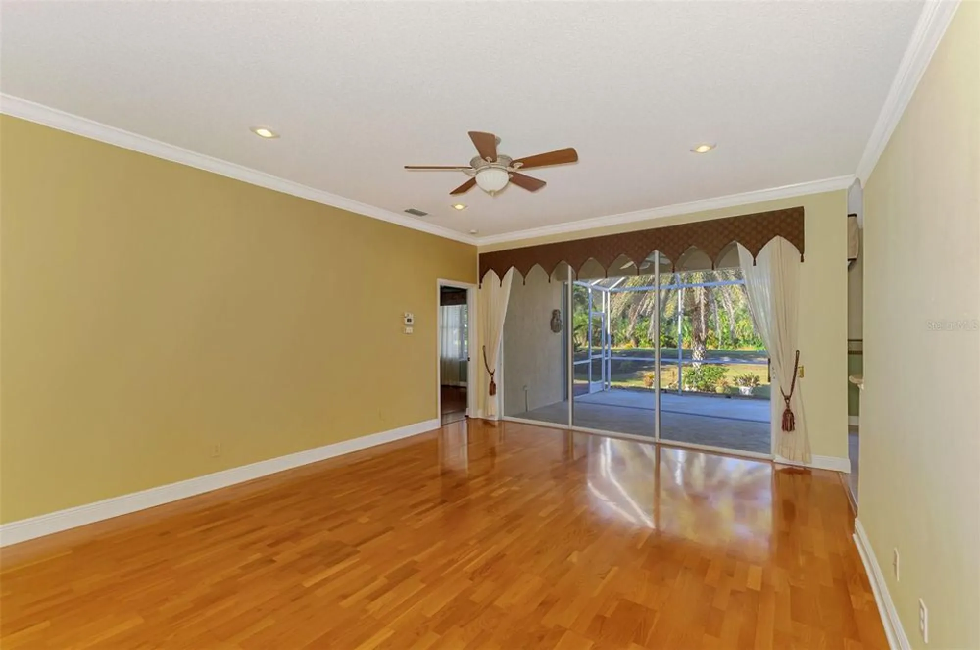 Property Slideshow image 21 of 85 | 503 wexford dr, Venice, FL, 34293