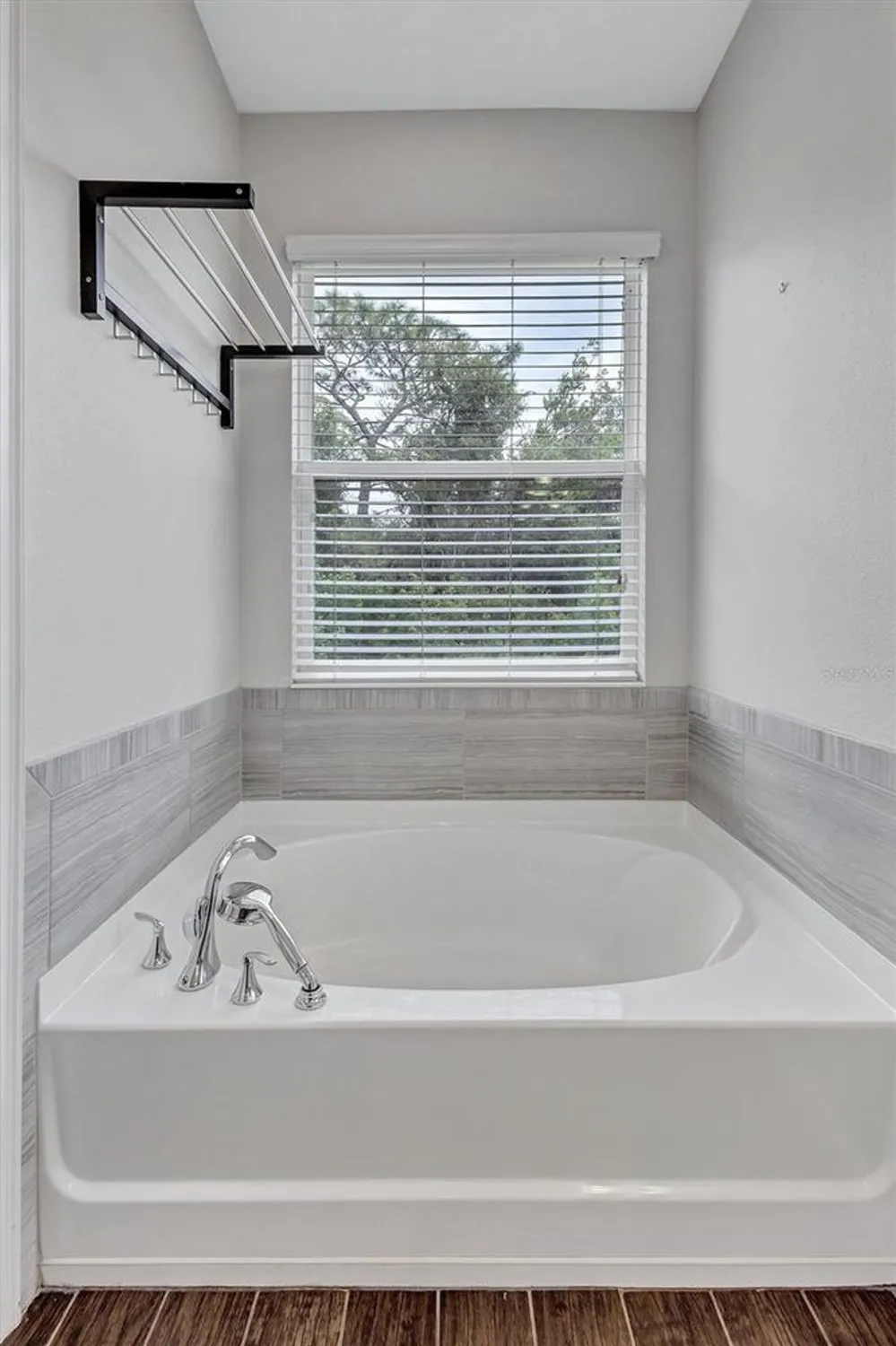 Property Slideshow image 27 of 55 | 5221 horizon cv, Bradenton, FL, 34211