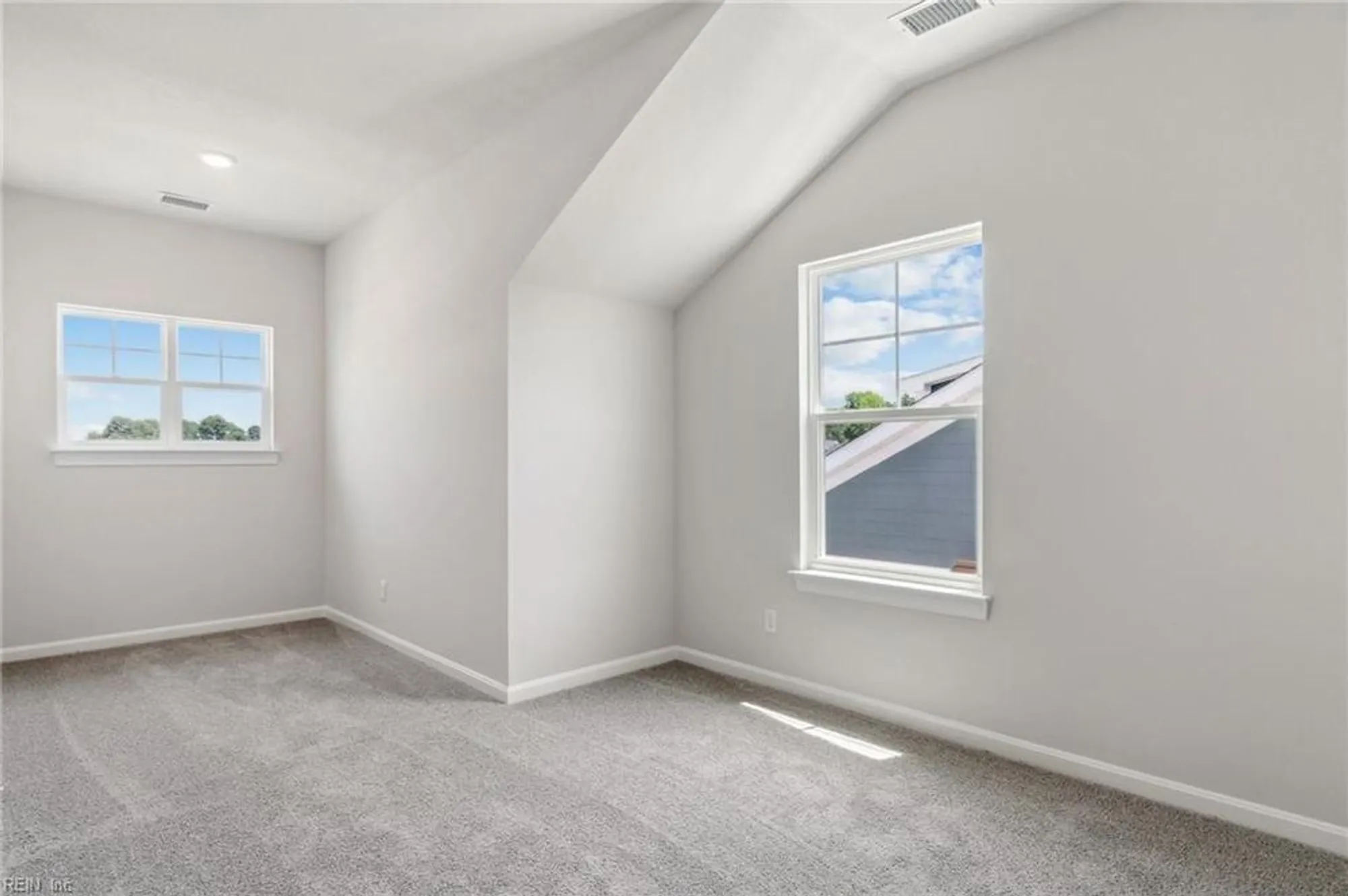 Property Slideshow image 27 of 27 | 2028 munro ln, Chesapeake, VA, 23322