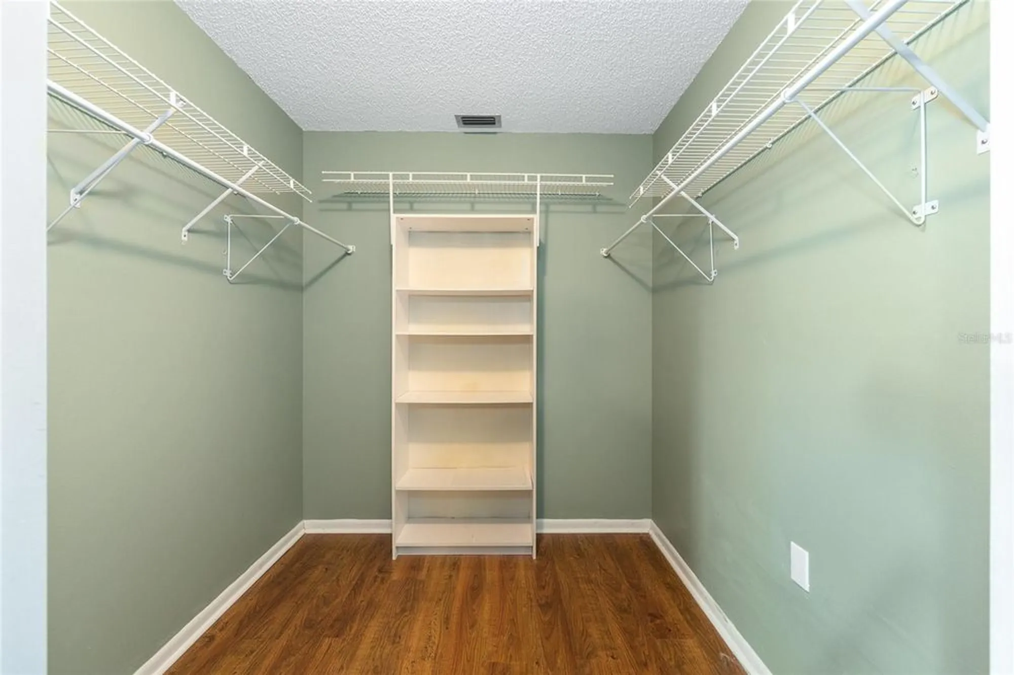 Property Slideshow image 23 of 39 | 8655 sw 98th street rd g, Ocala, FL, 34481