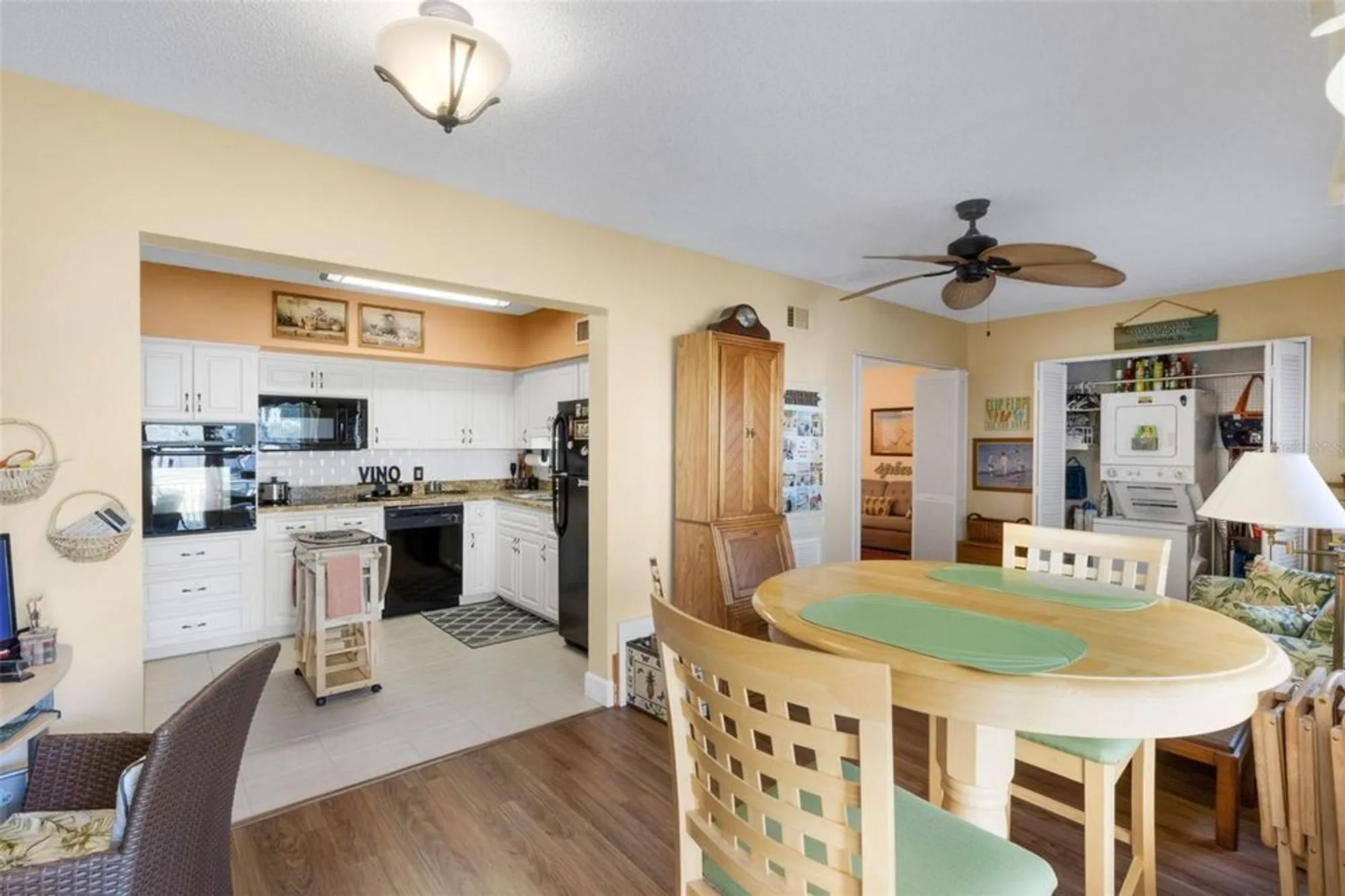 Property Slideshow image 15 of 70 | 2416 world parkway blvd apt 8, Clearwater, FL, 33763
