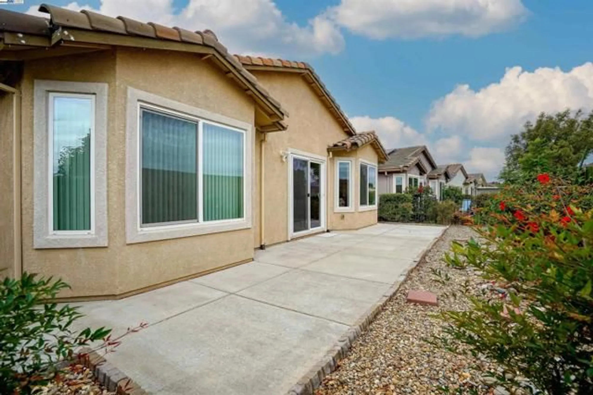 Property Slideshow image 23 of 40 | 422 saddle rock ln, Rio Vista, CA, 94571