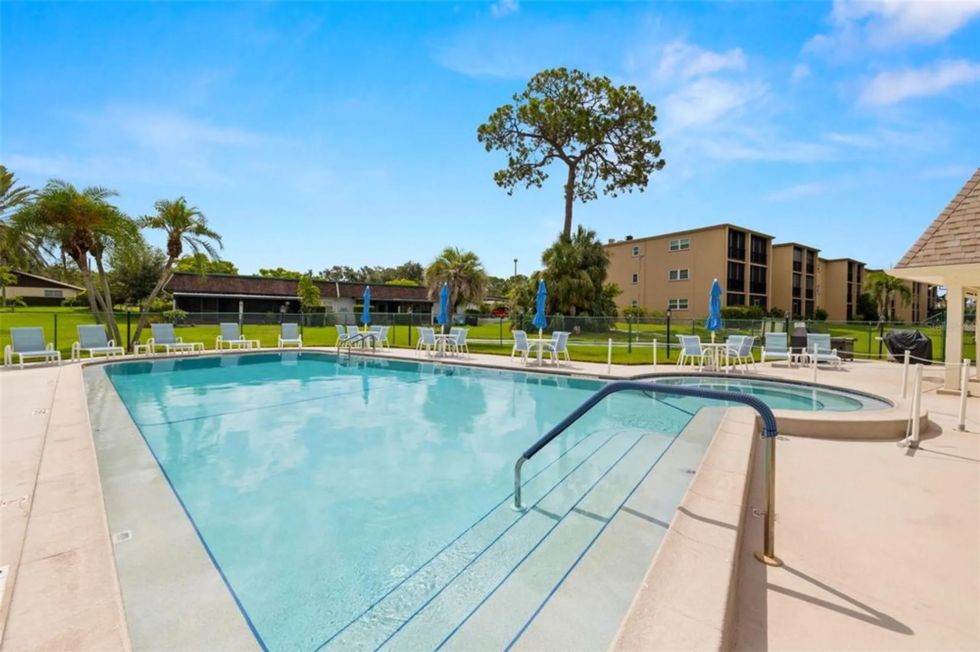 Property Slideshow image 31 of 56 | 1370 heather ridge blvd apt 105, Dunedin, FL, 34698