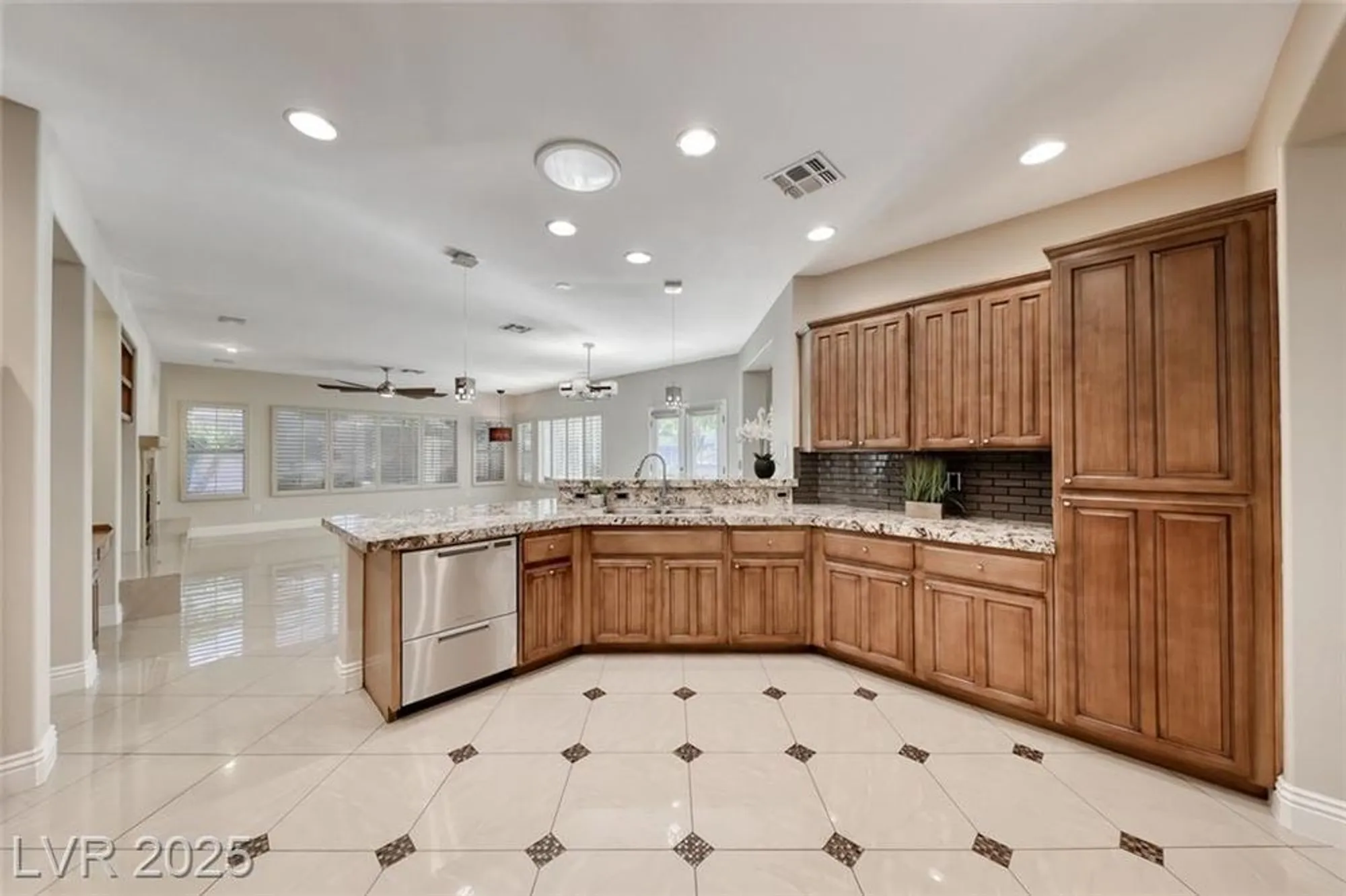 Property Slideshow image 13 of 52 | 1898 wallingford st, Henderson, NV, 89052