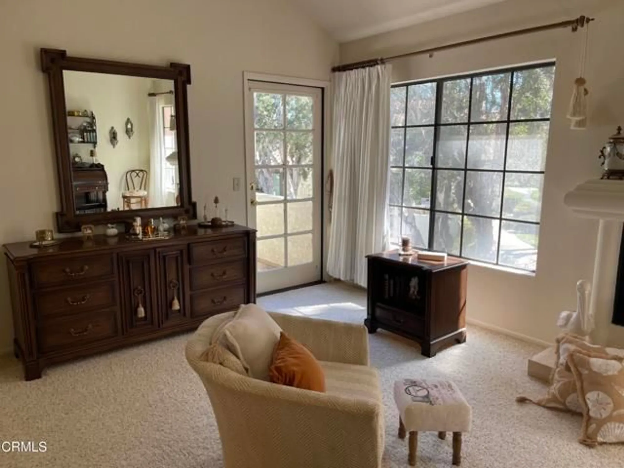 Property Slideshow image 44 of 75 | 2240 cannes sq, Oxnard, CA, 93035