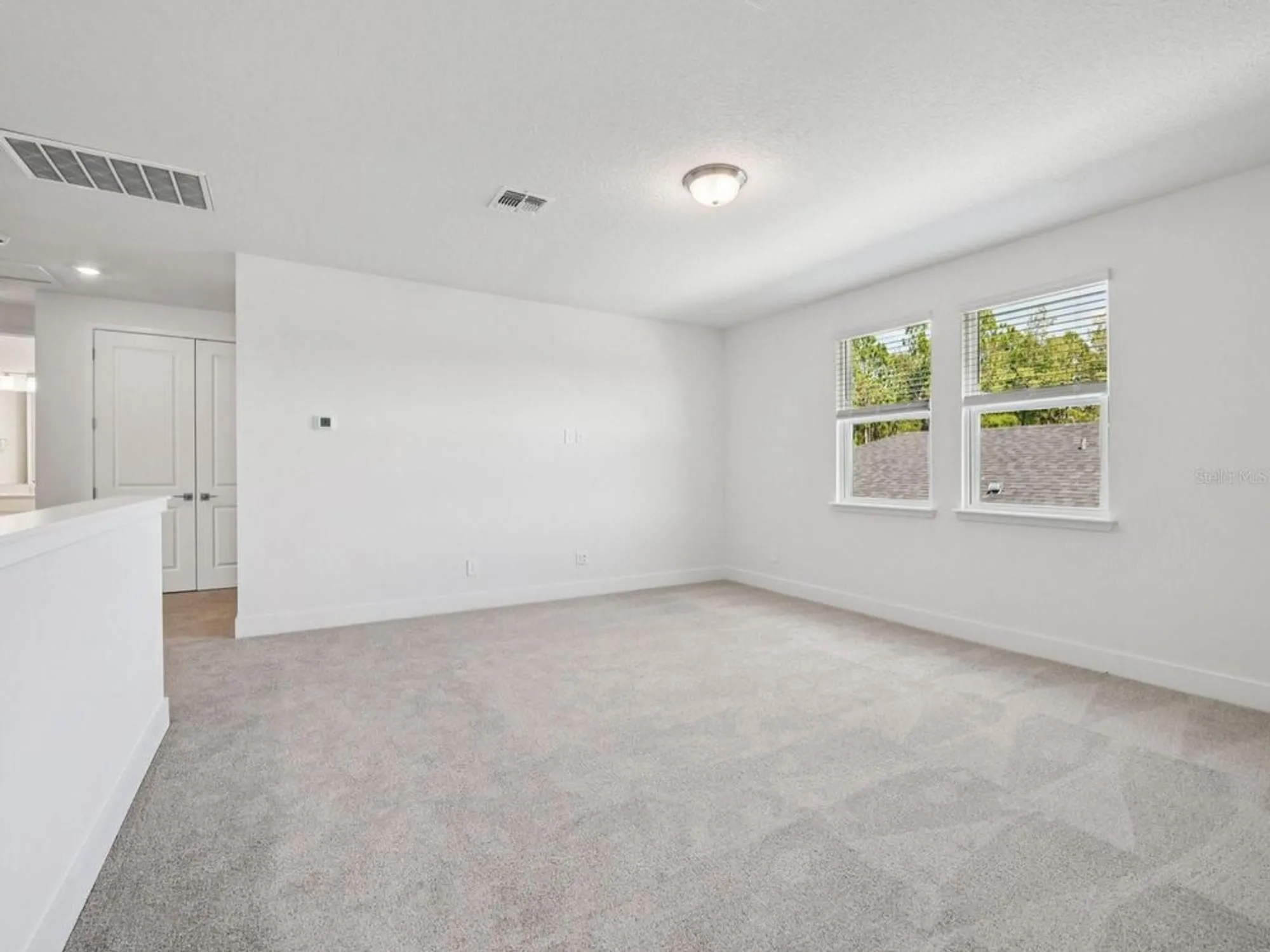 Property Slideshow image 7 of 12 | 1332 oakhaven ave, Ormond Beach, FL, 32174