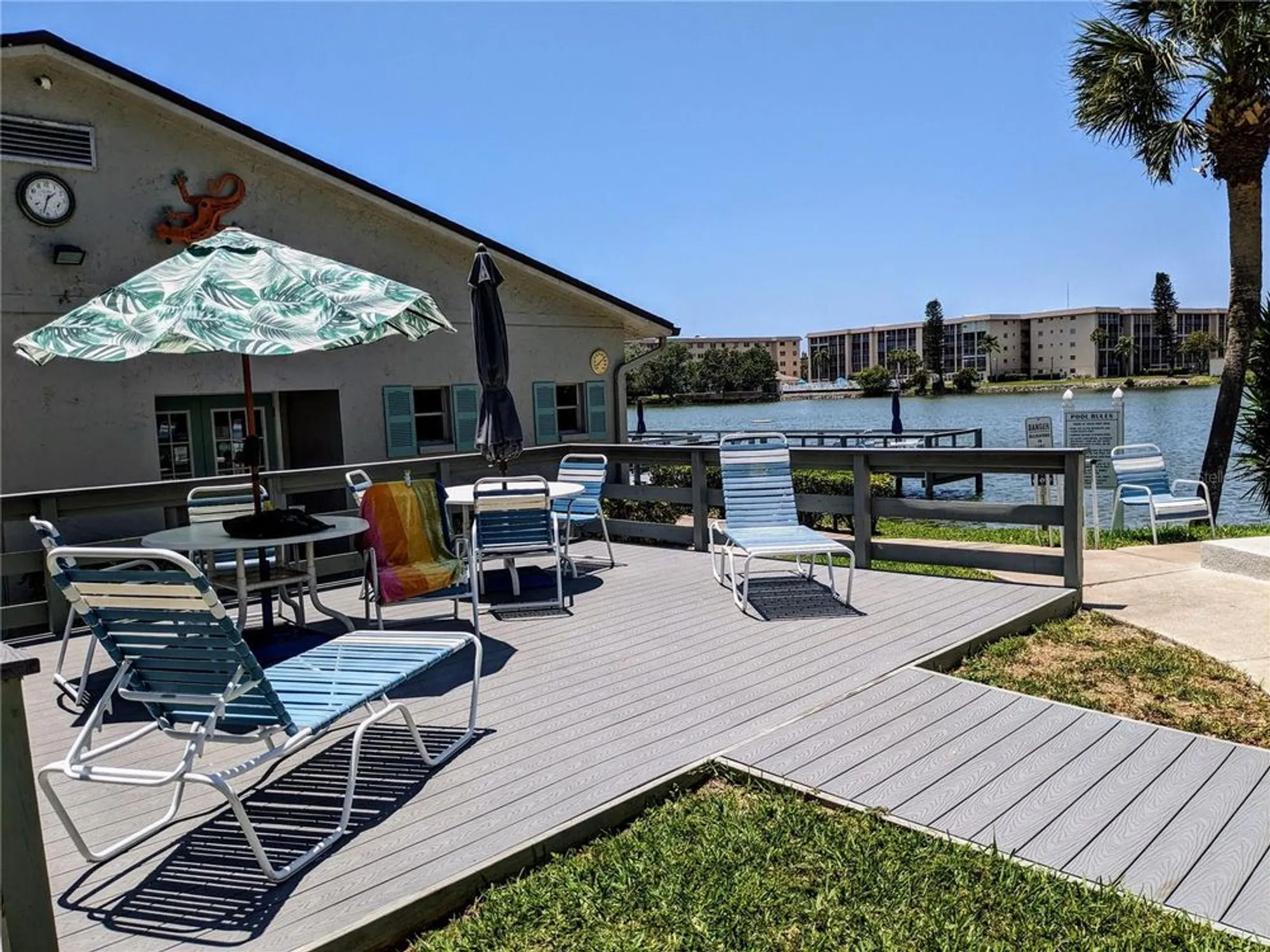Property Slideshow image 18 of 18 | 3074 lake bayshore dr # o-120, Bradenton, FL, 34205