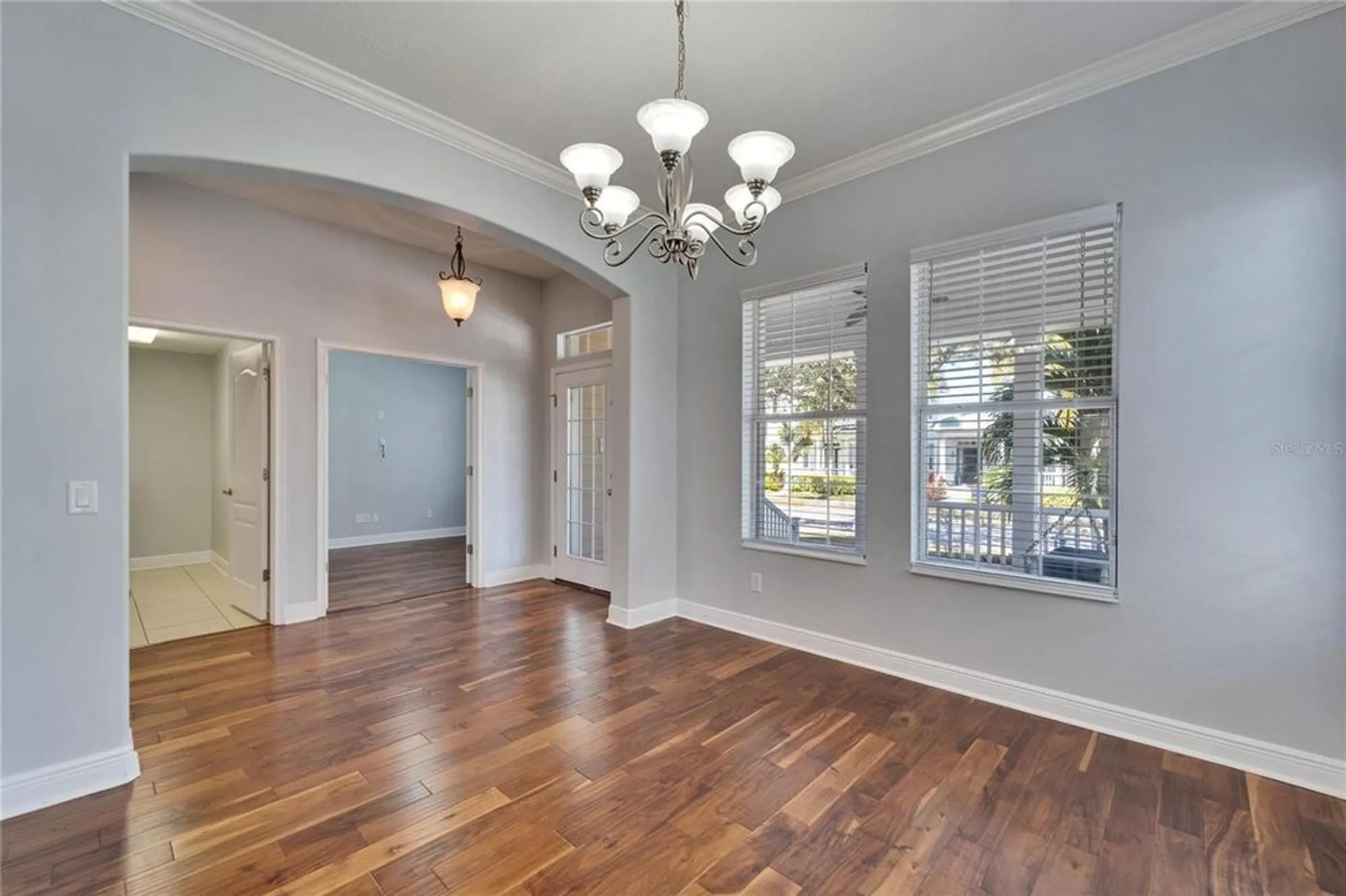 Property Slideshow image 13 of 100 | 410 manns harbor dr, Apollo Beach, FL, 33572