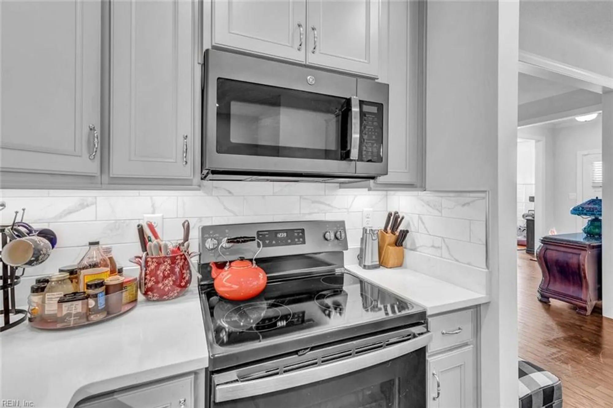 Property Slideshow image 30 of 36 | 936 biltmore way # 37, Chesapeake, VA, 23320