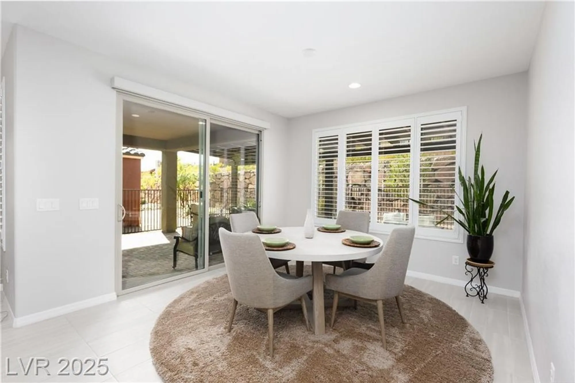 Property Slideshow image 10 of 22 | 1129 calico rdg, Mesquite, NV, 89034