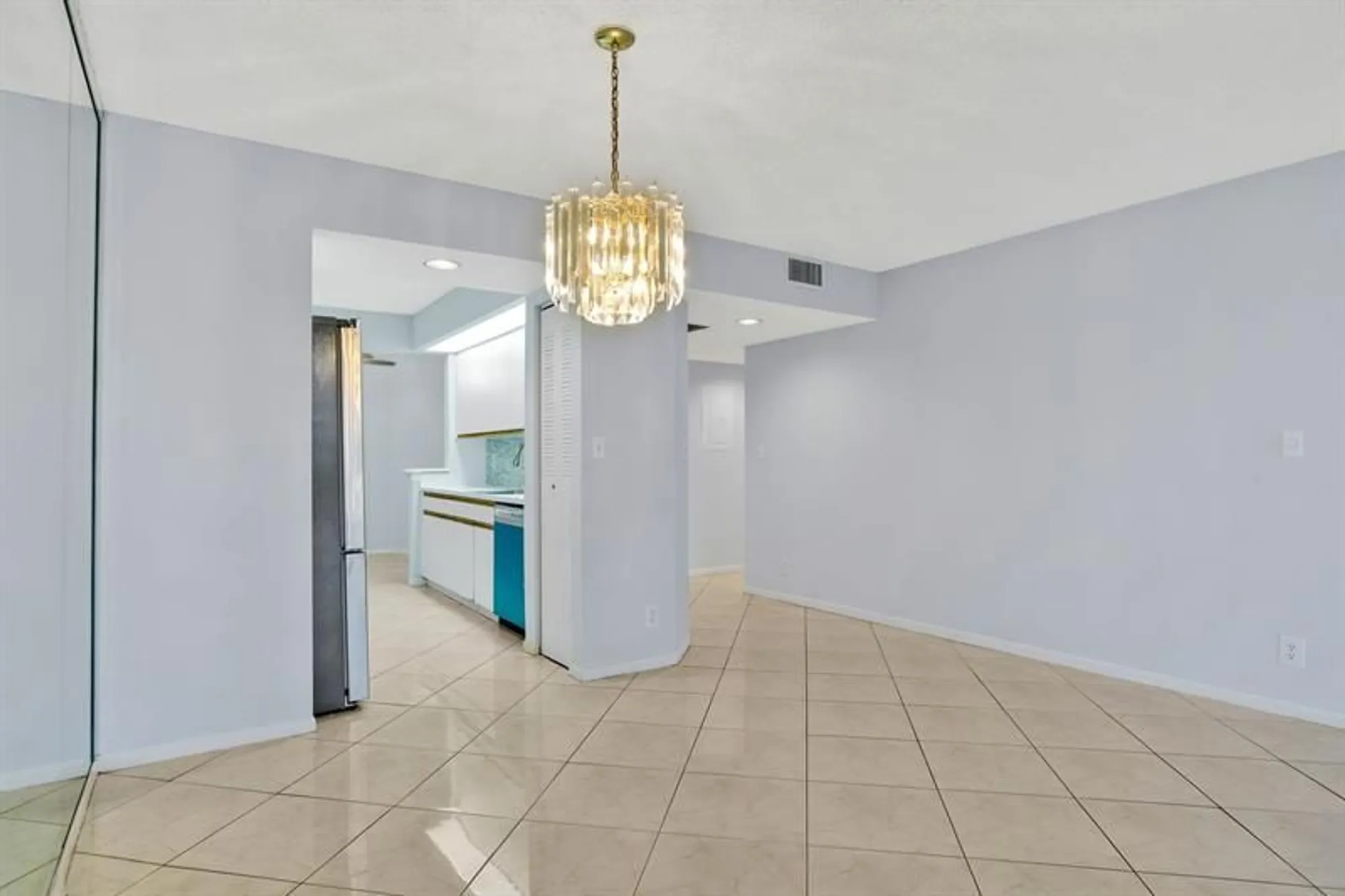 Property Slideshow image 8 of 33 | 1606 abaco dr e4, Coconut Creek, FL, 33066