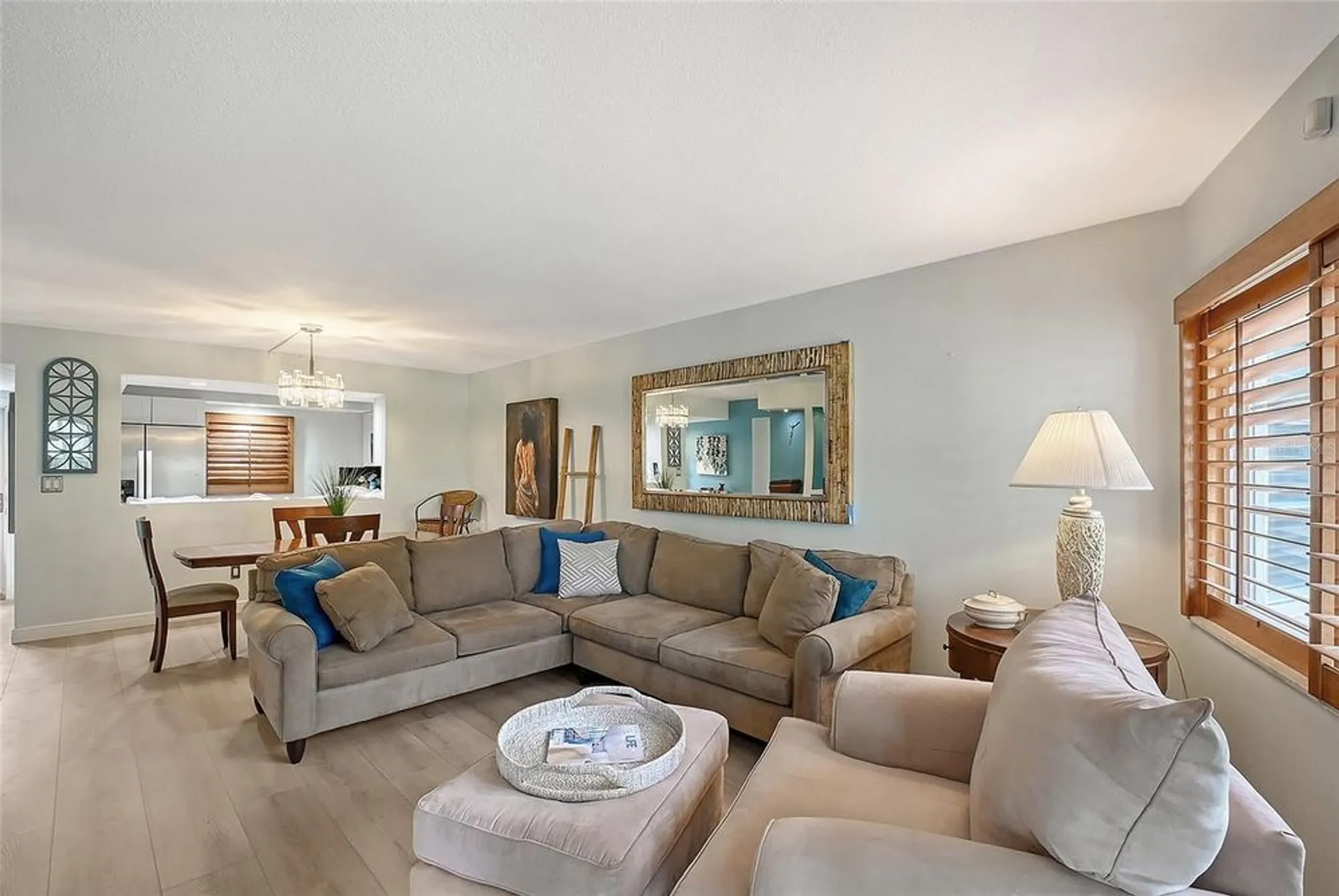 Property Slideshow image 7 of 65 | 1300 n portofino dr apt 103, Sarasota, FL, 34242