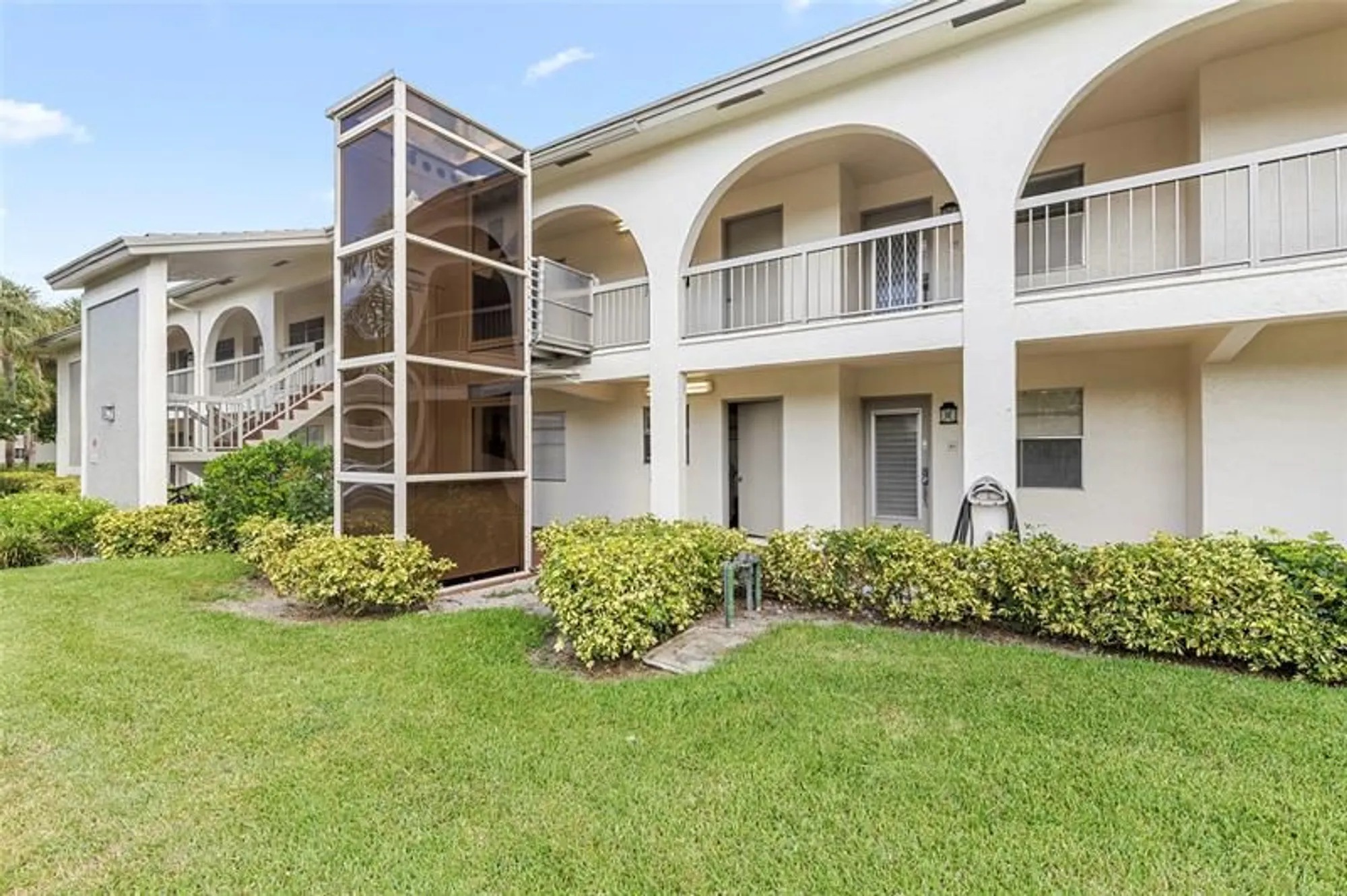 Property Slideshow image 10 of 31 | 2701 nassau bnd d2, Coconut Creek, FL, 33066