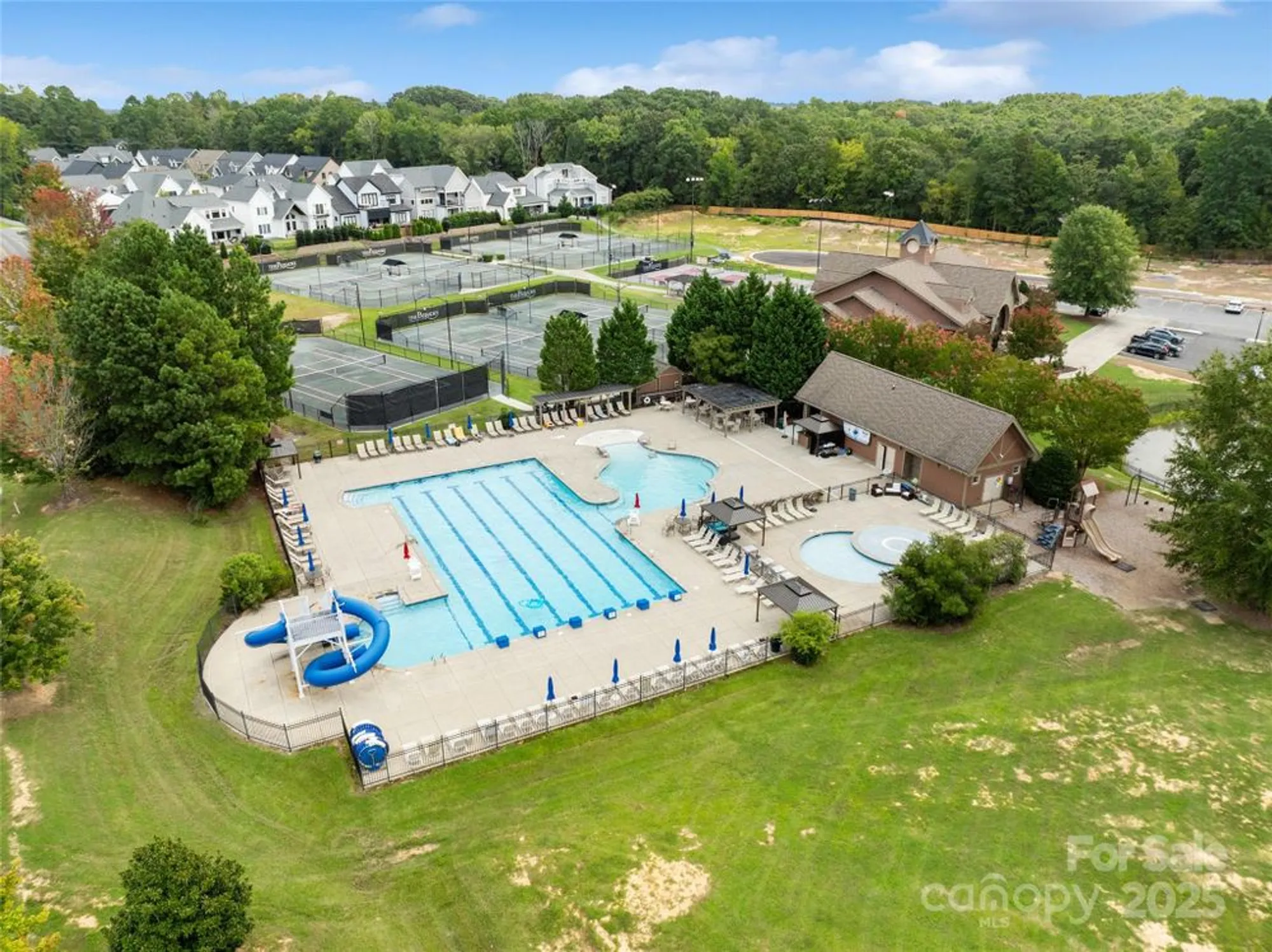 Property Slideshow image 33 of 35 | 12002 cove ct, Charlotte, NC, 28278