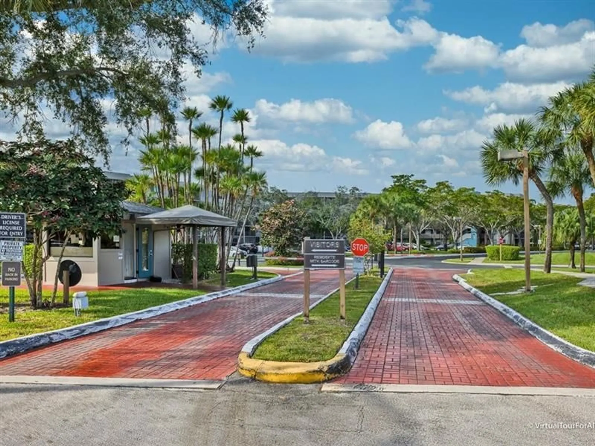 Property Slideshow image 37 of 60 | 900 colony point cir 407, Pembroke Pines, FL, 33026