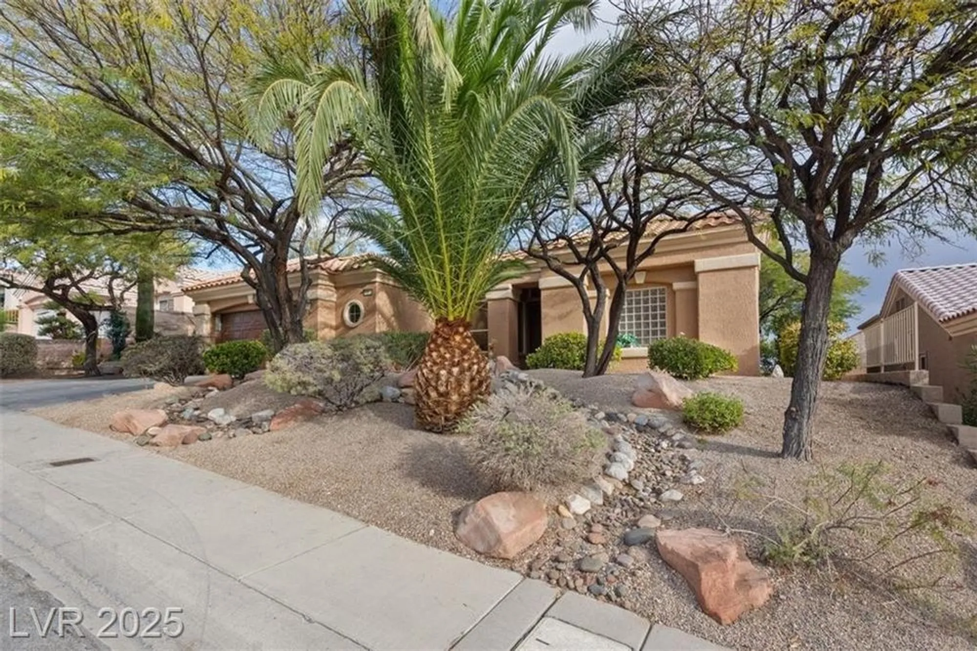 Property Slideshow image 1 of 32 | 10312 bent brook pl, Las Vegas, NV, 89134