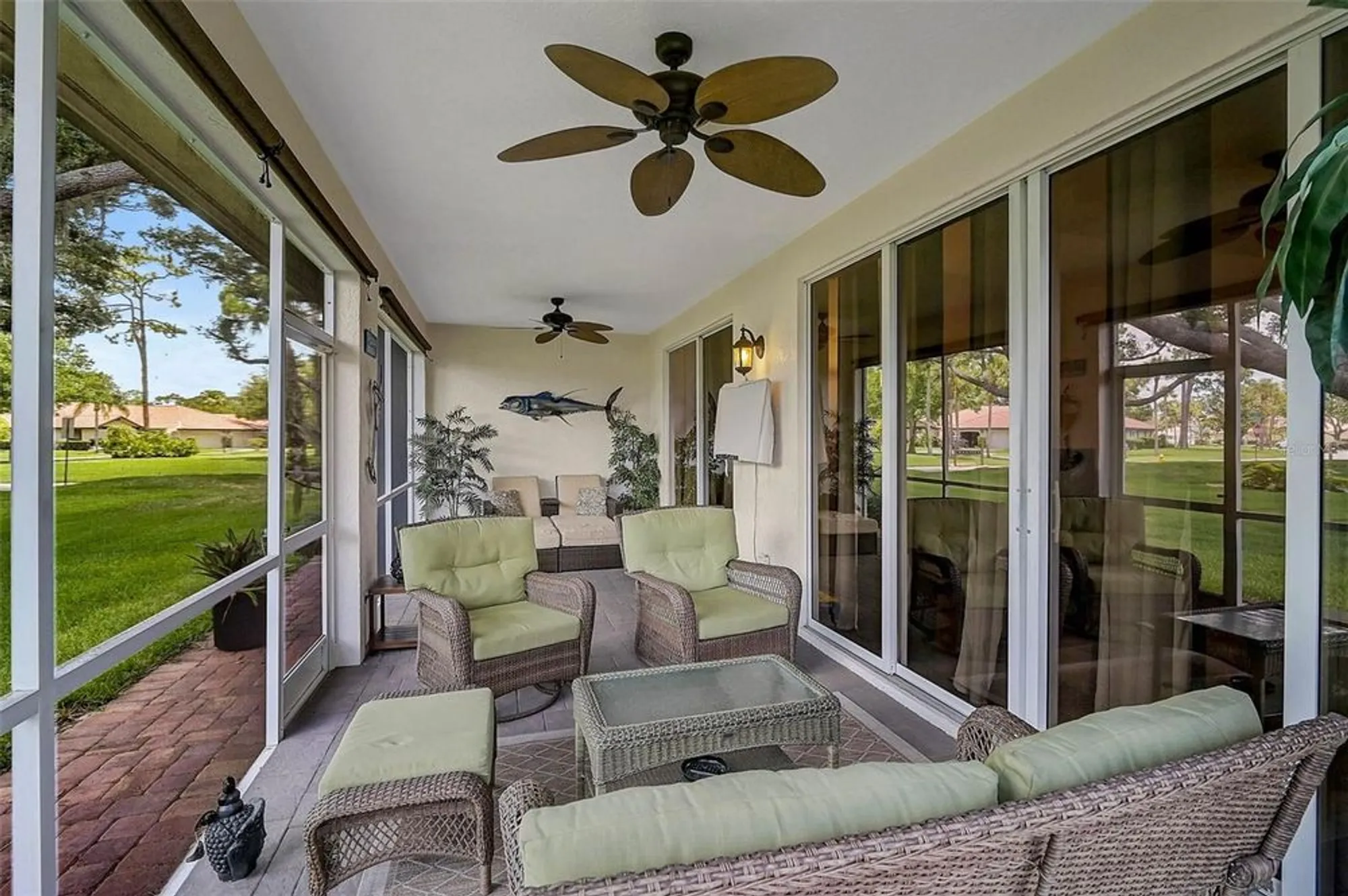 Property Slideshow image 32 of 49 | 7341 golf pointe cir, Sarasota, FL, 34243