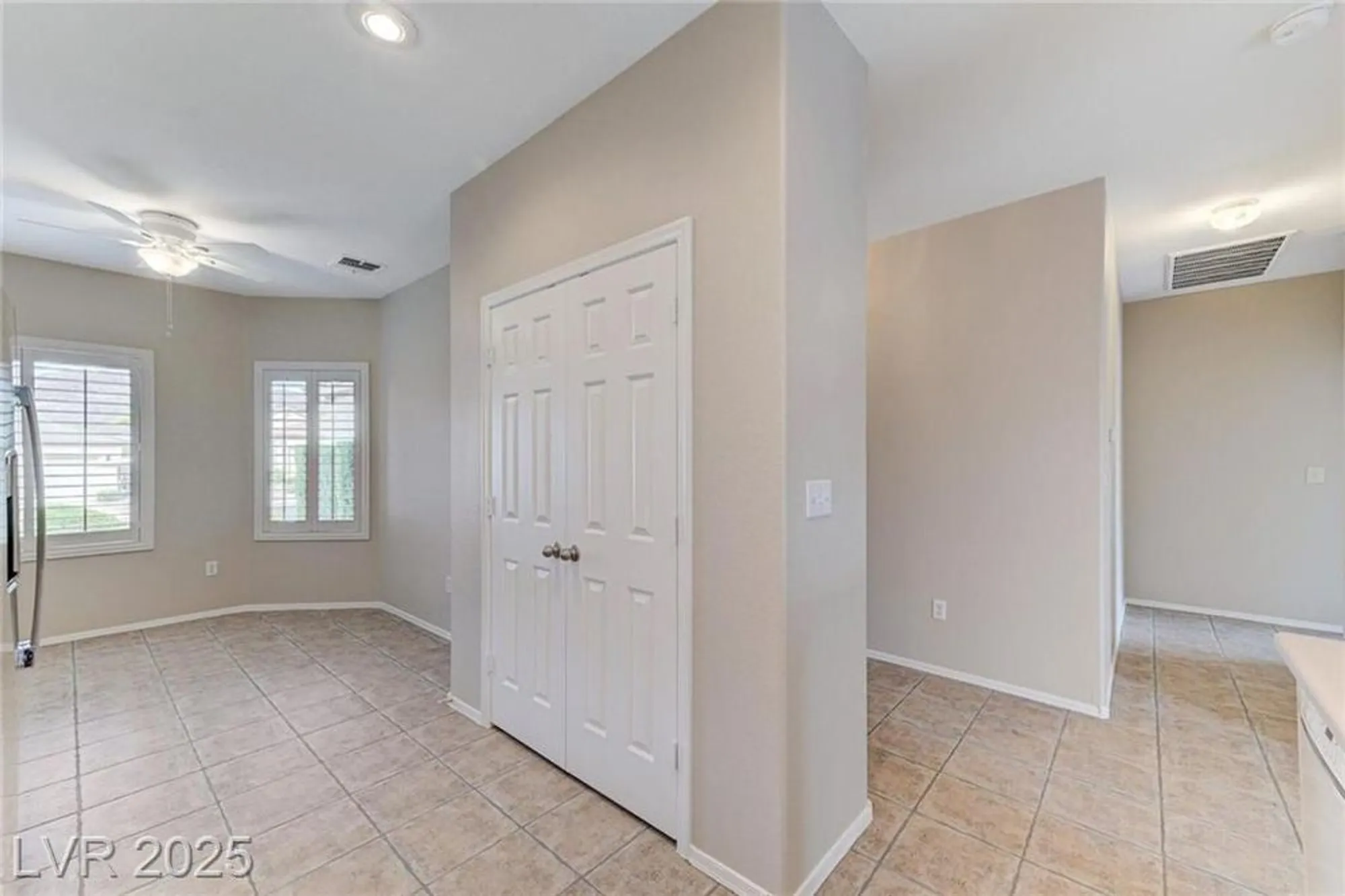 Property Slideshow image 28 of 93 | 2160 tiger links dr, Henderson, NV, 89012