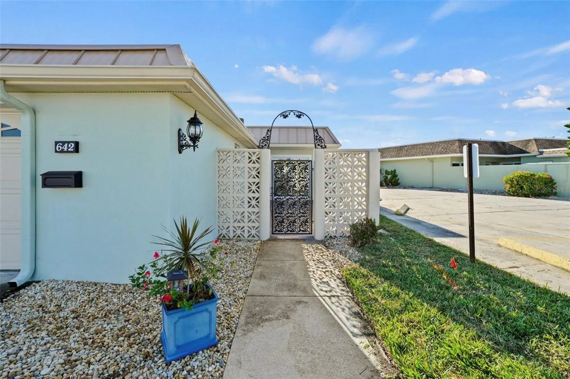 Property Slideshow image 7 of 54 | 642 boca ciega point blvd s, St Petersburg, FL, 33708