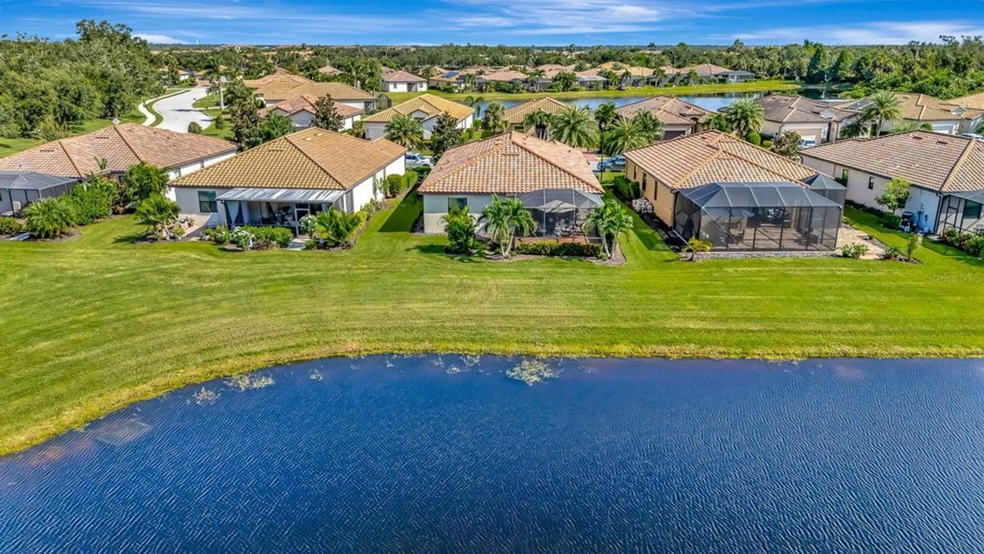 Property Slideshow image 10 of 82 | 7112 marsh view ter, Bradenton, FL, 34212