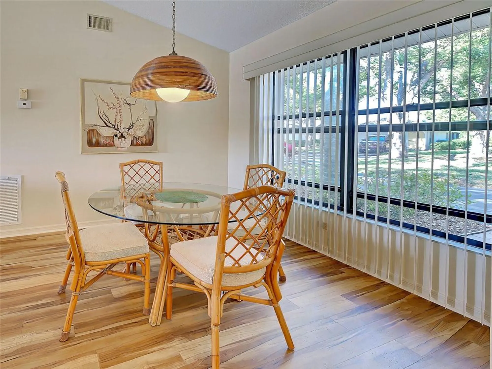 Property Slideshow image 13 of 74 | 220 southampton dr 325, Venice, FL, 34293
