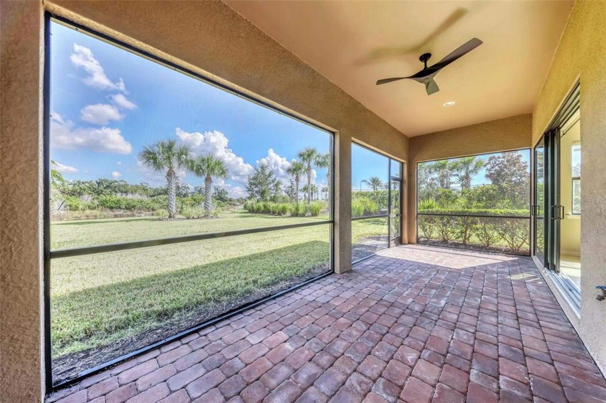 Property Slideshow image 17 of 34 | 11114 sandhill preserve dr, Sarasota, FL, 34238
