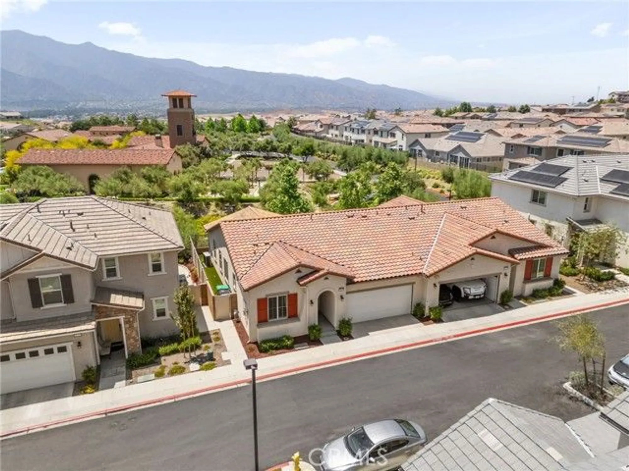 Property Slideshow image 33 of 39 | 24205 selwood dr, Corona, CA, 92883