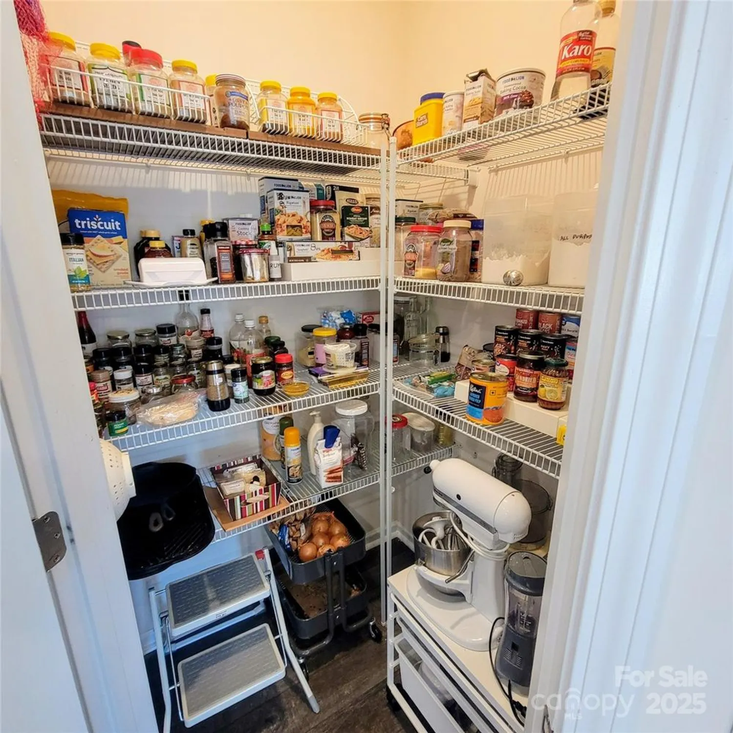 Property Slideshow image 10 of 48 | 758 peach valley ln # 383, Fort Mill, SC, 29715