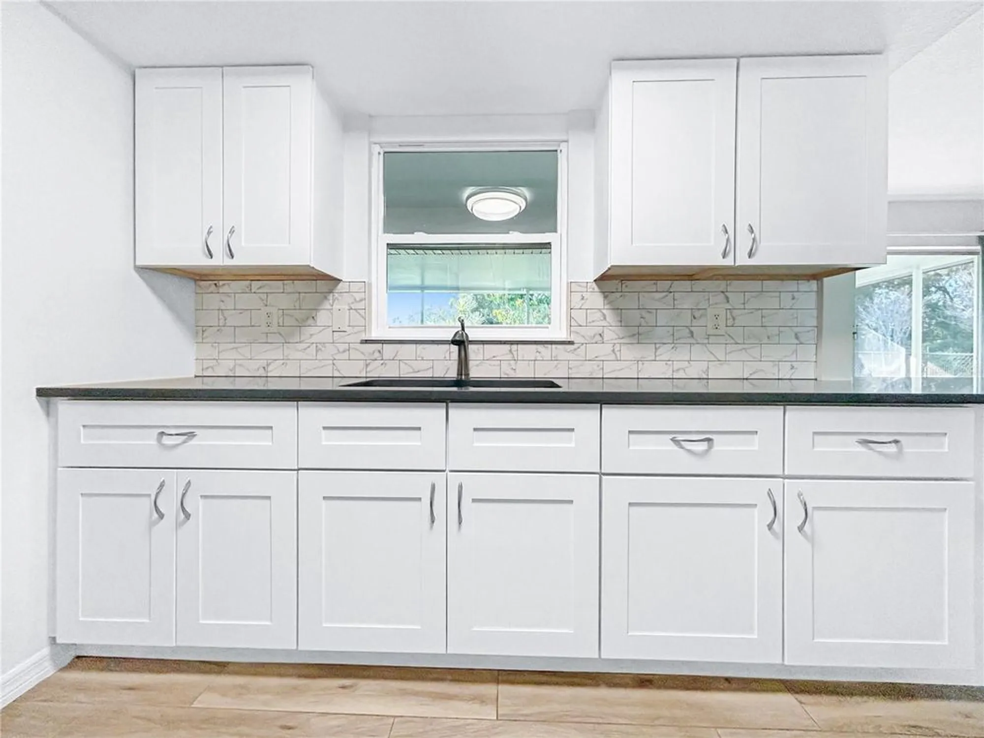 Property Slideshow image 13 of 52 | 1408 w del webb blvd, Sun City Center, FL, 33573